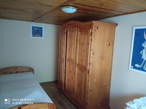 One-Bedroom House - Photo 9