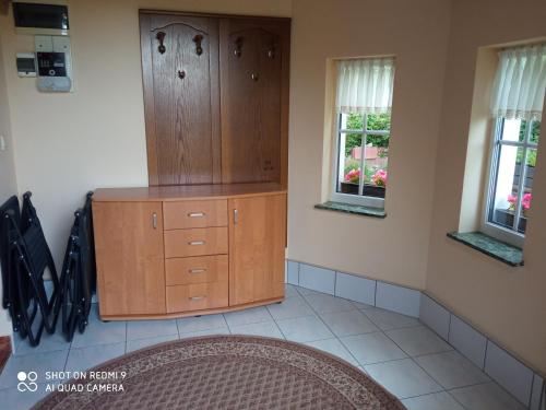 One-Bedroom House - Photo 10