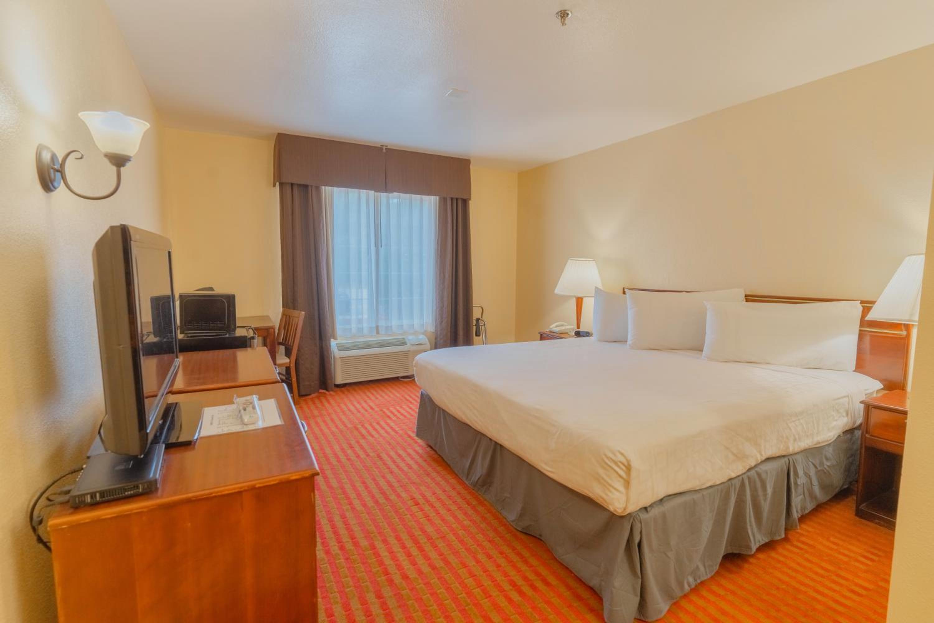 King Room - Photo 1
