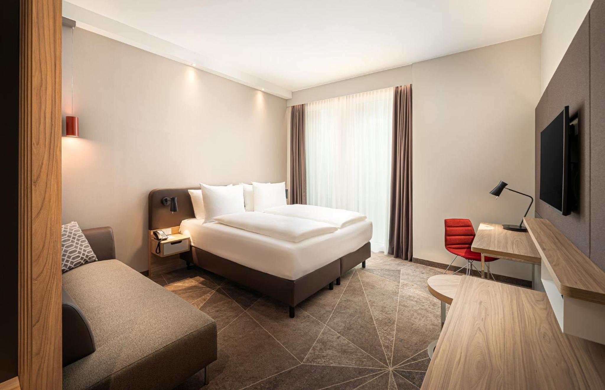 Standard Queen Room - Photo 6