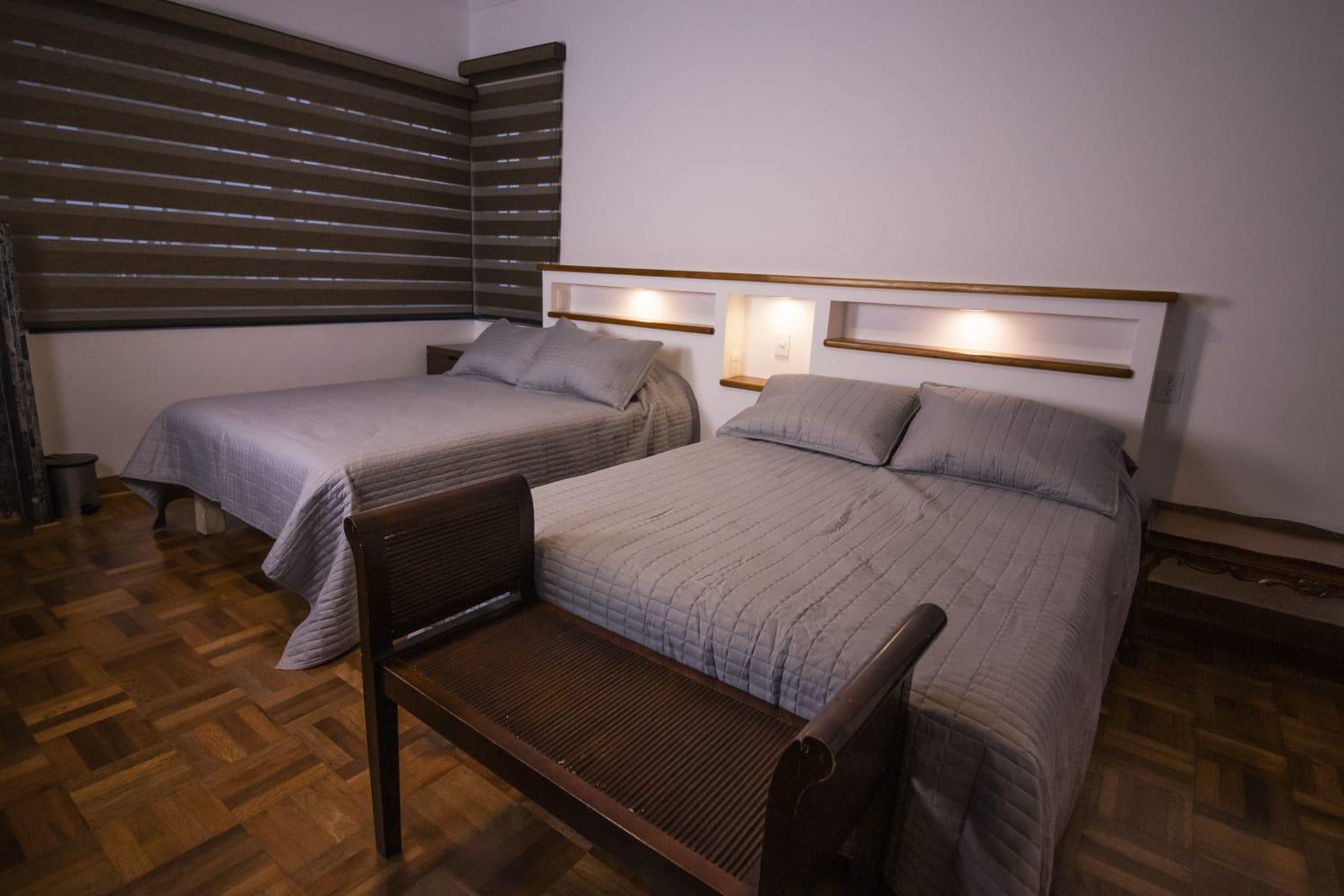 Twin Room - Photo 5