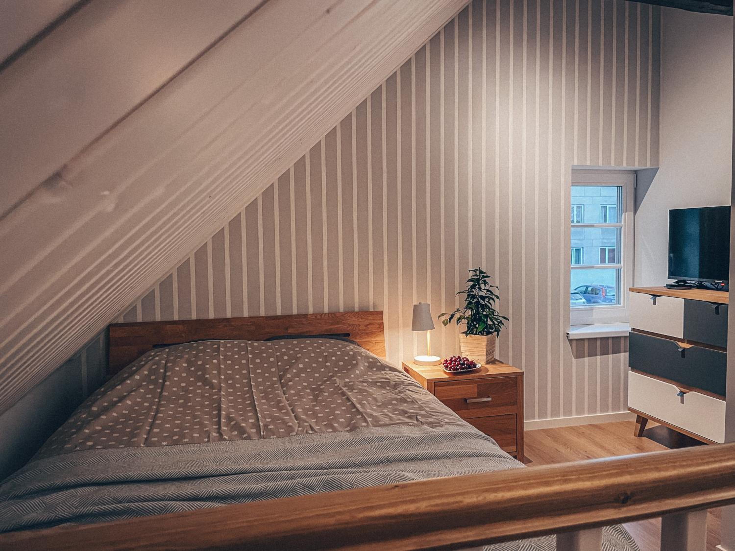 One-Bedroom Apartment - Photo 13