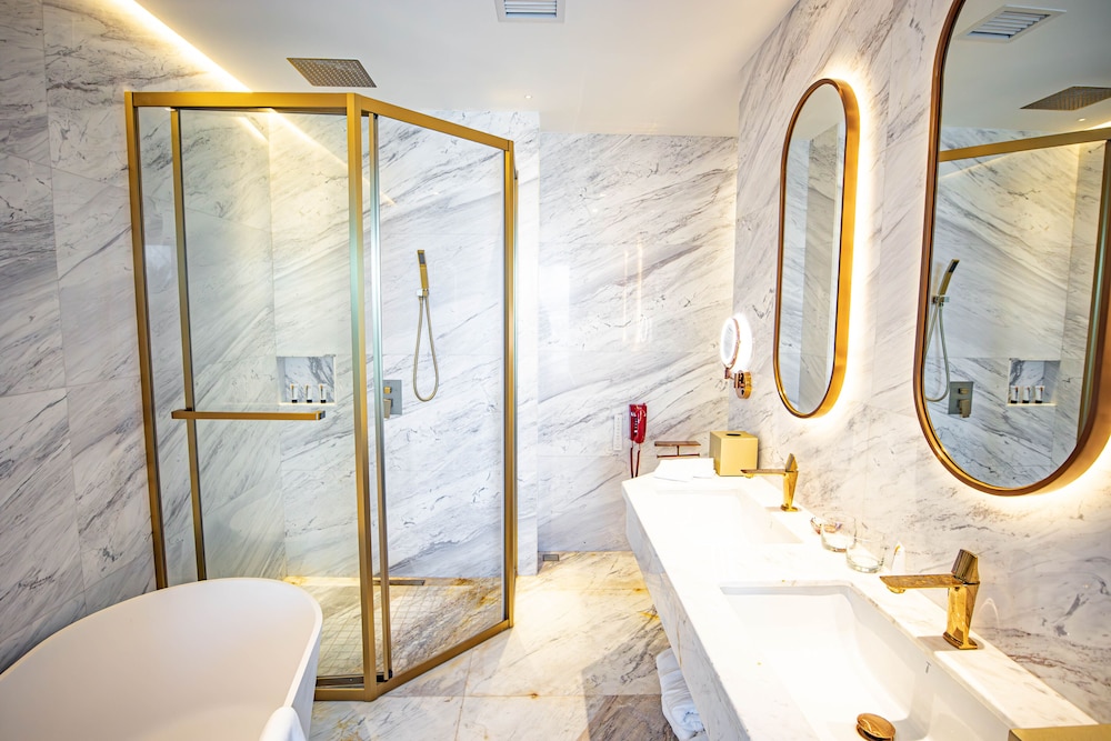 Family (Resorts World) Garden Onsen Room photo 2