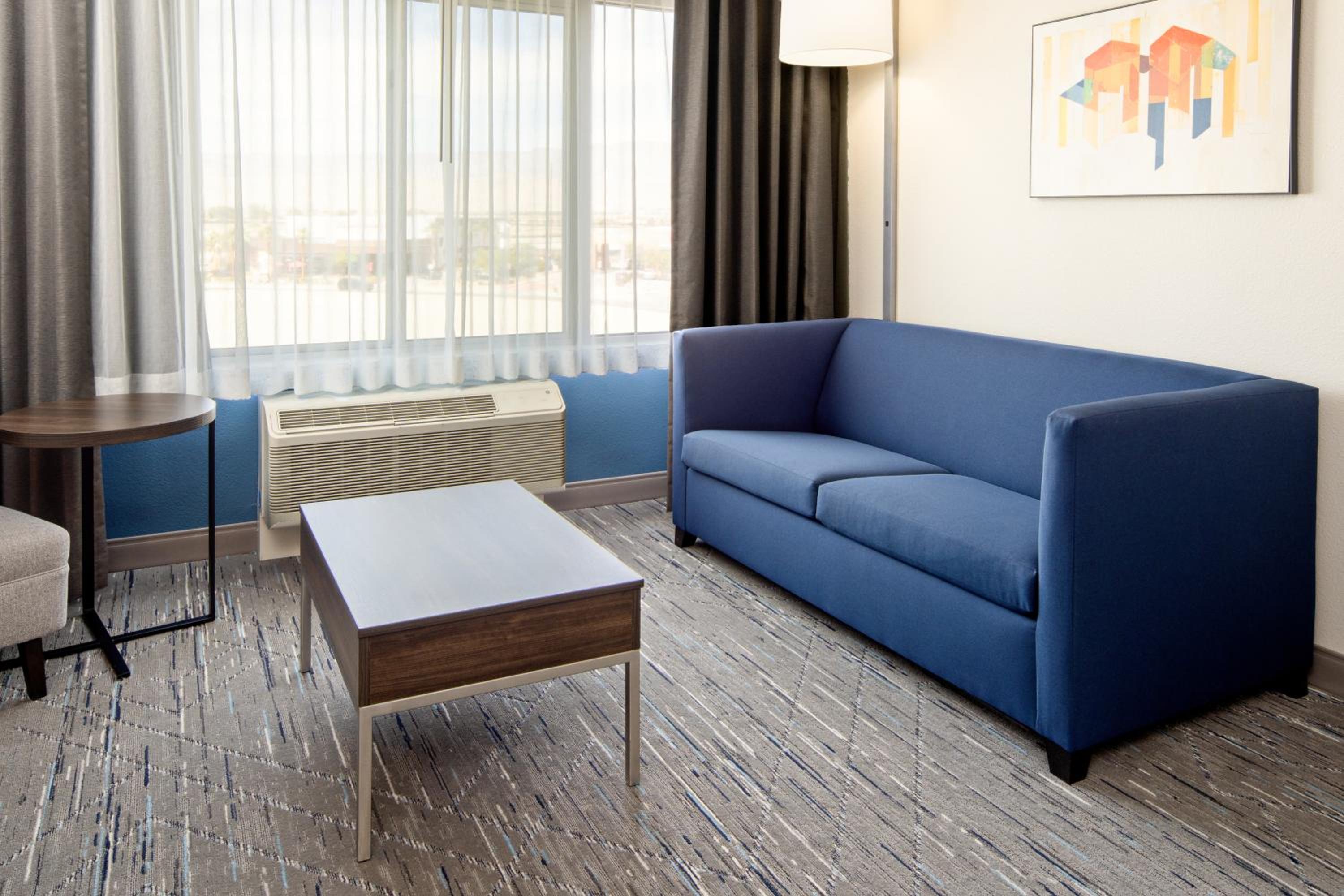 King Suite photo 2