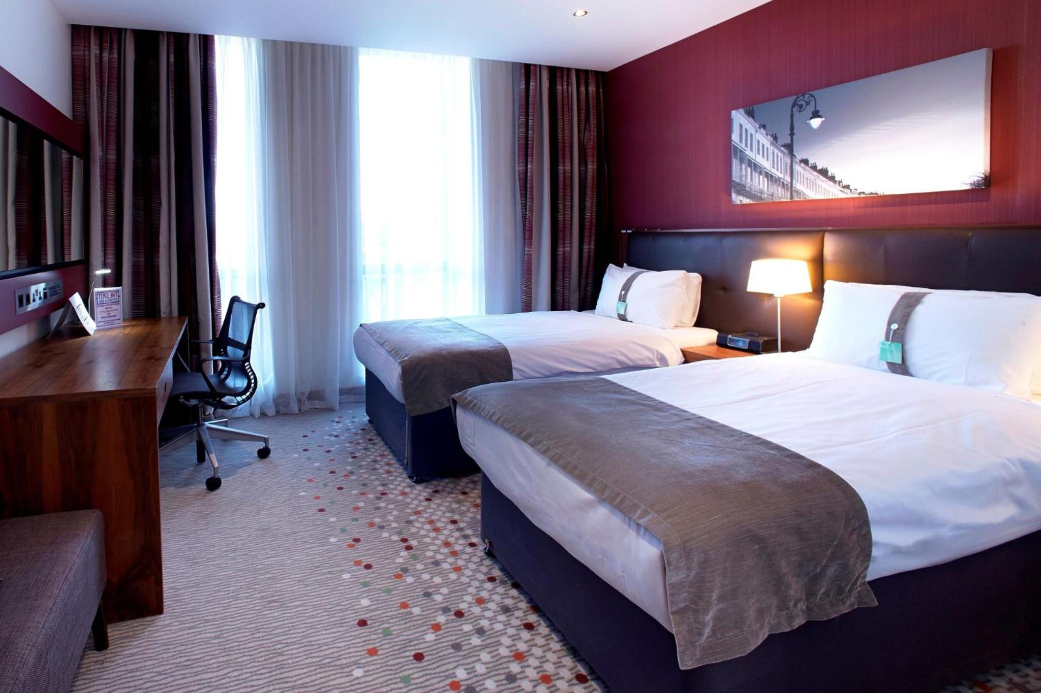 Standard Room with Two Single Beds - Photo 6