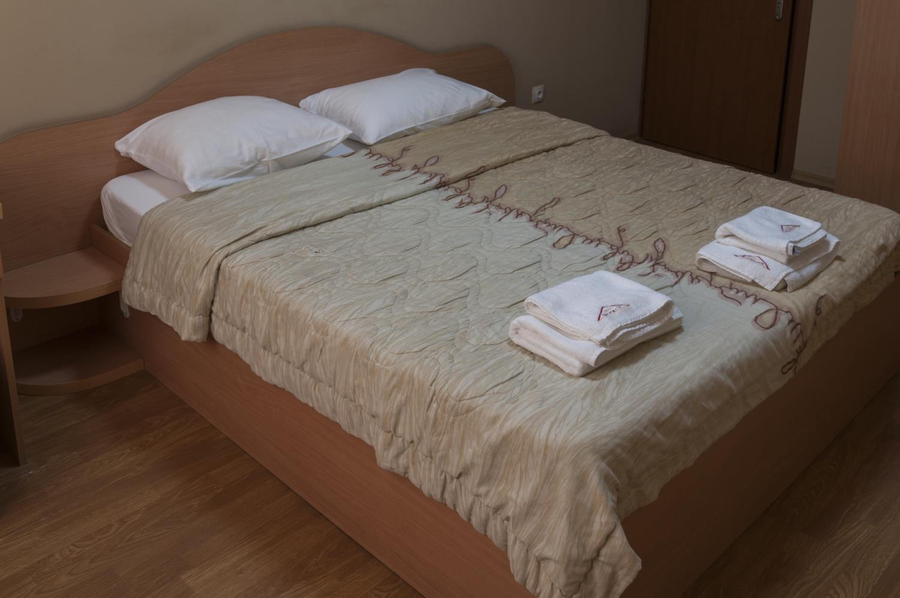 Suite - Photo 6