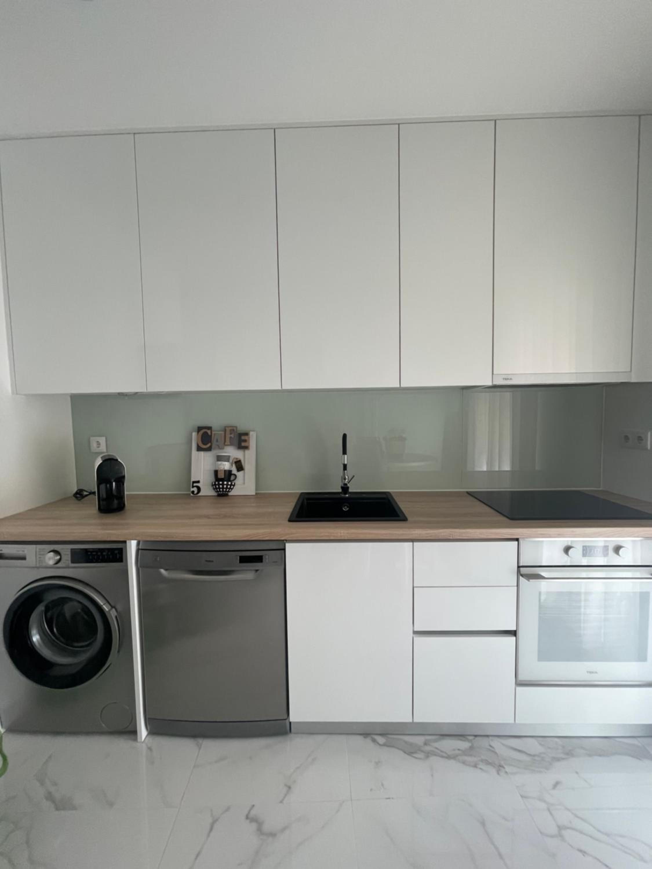 One-Bedroom Apartment - Photo 35