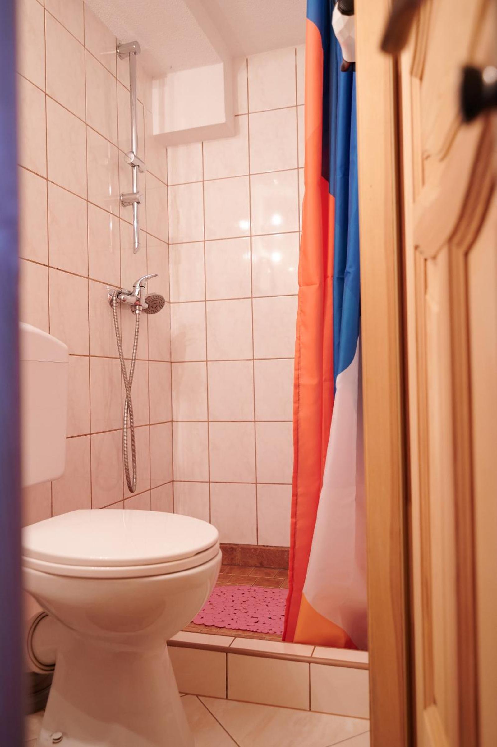 Apartment - Photo 4