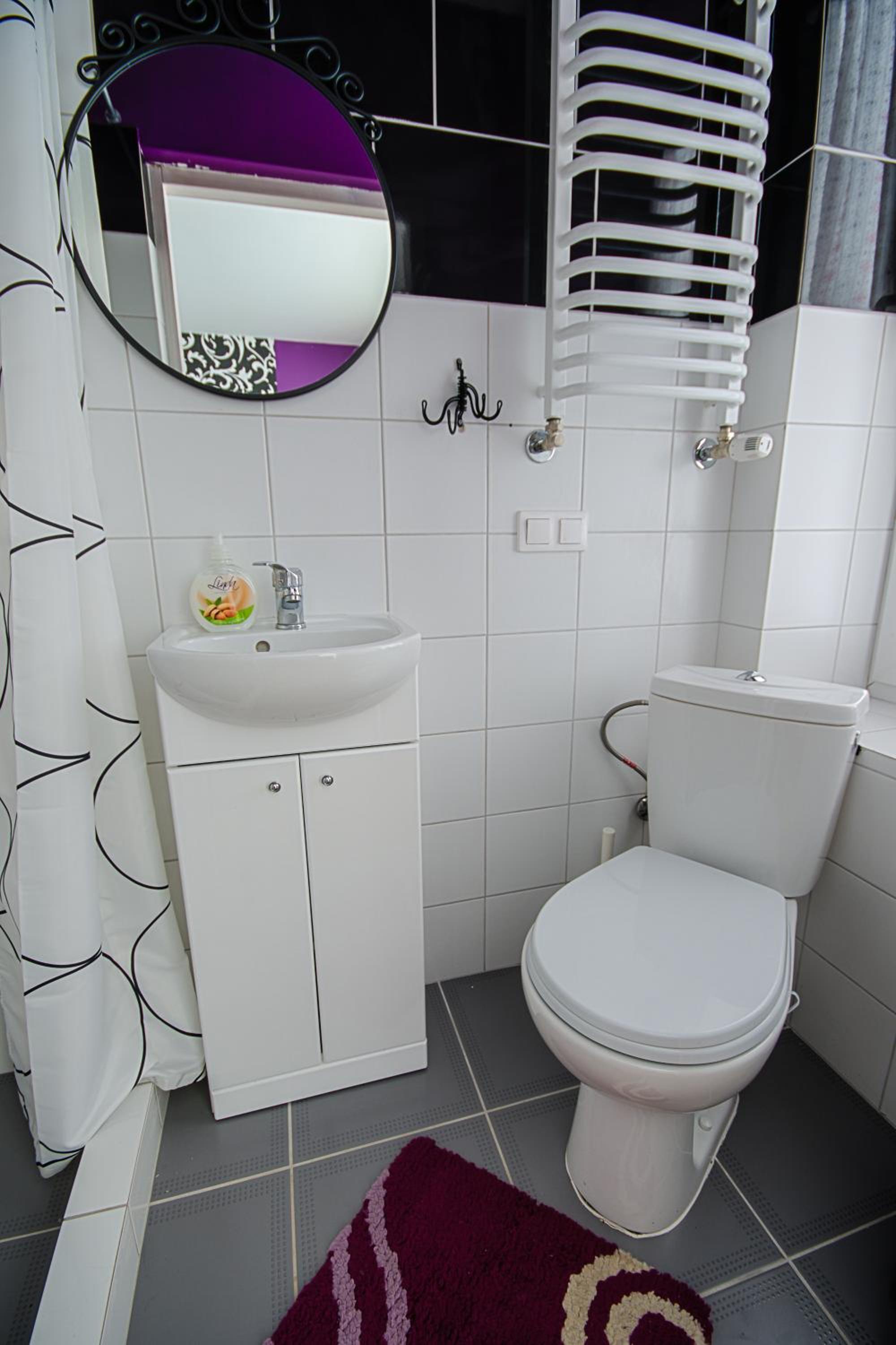 Triple Room with Bathroom photo 2