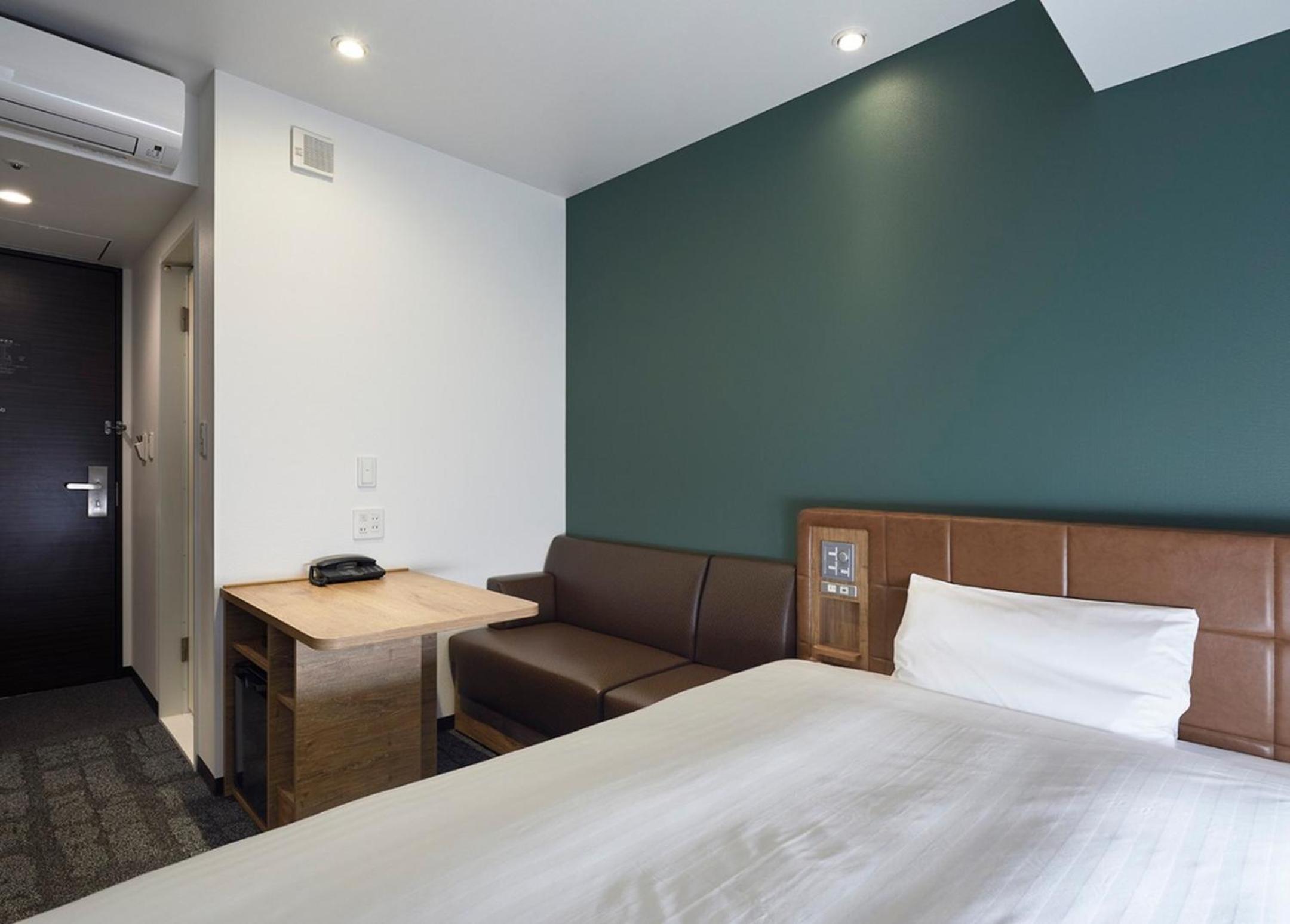 Via Inn Shingle Room - Non-Smoking