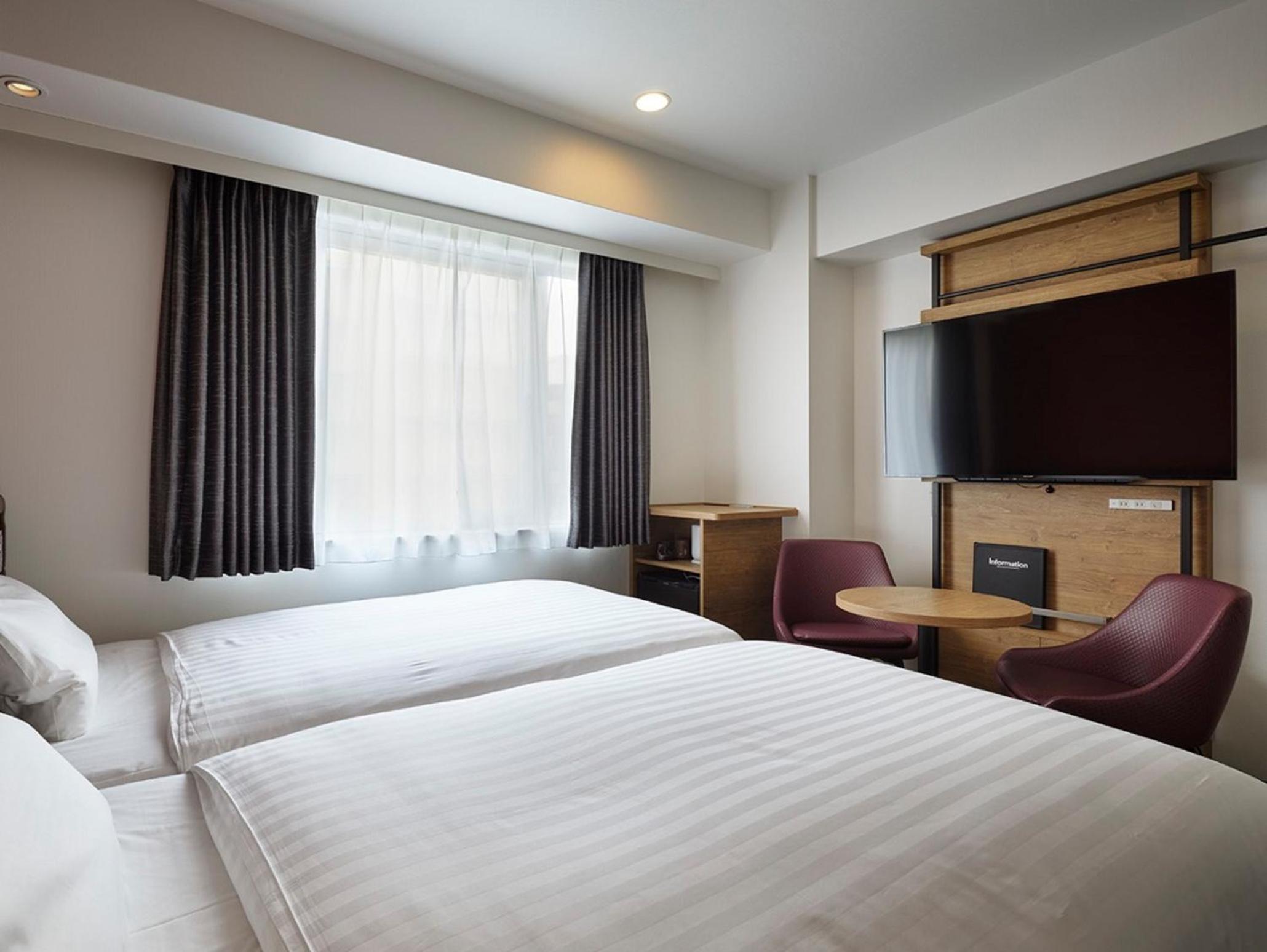 Twin Room - Non-Smoking