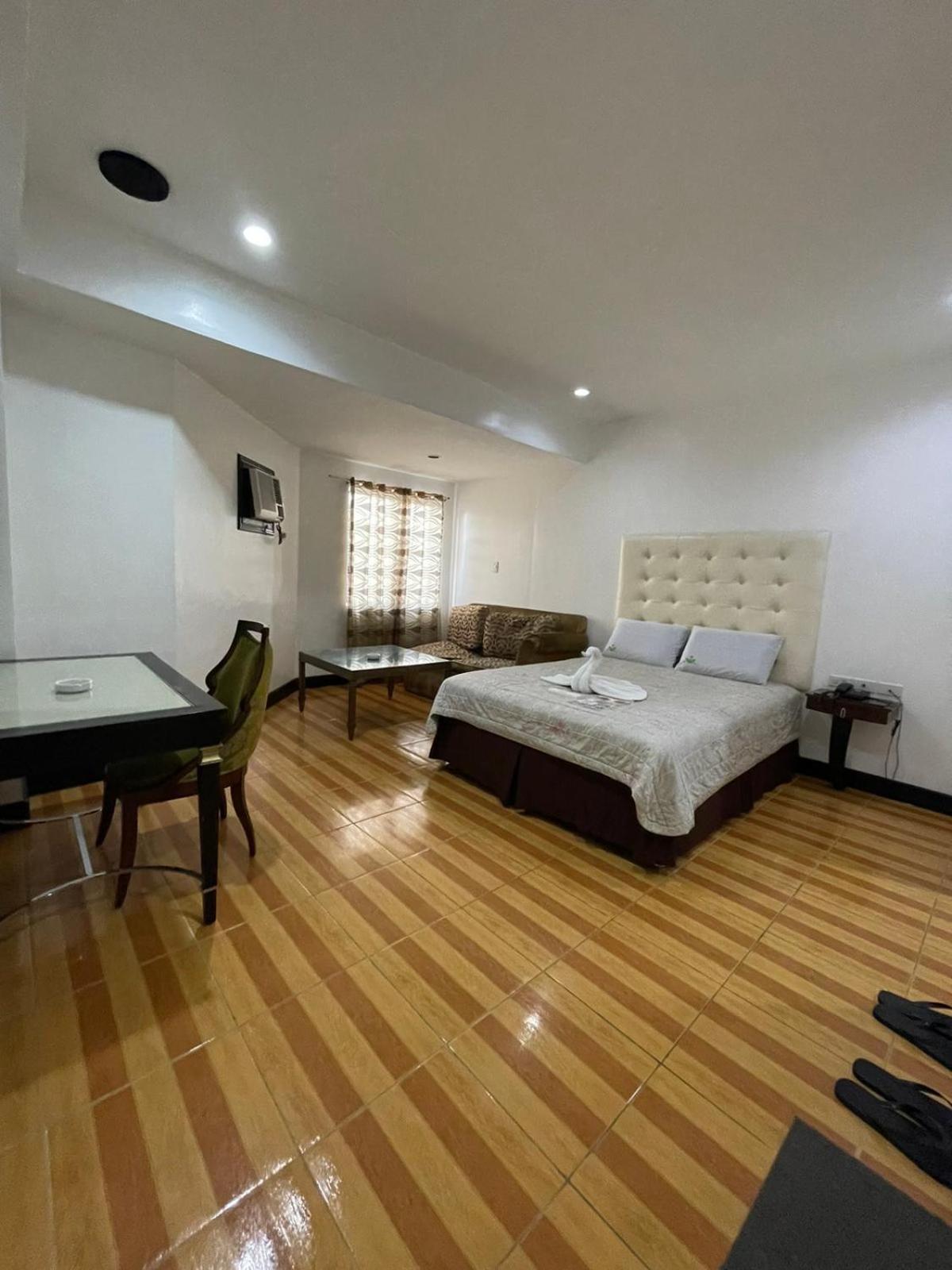 Deluxe Double Room - Photo 6