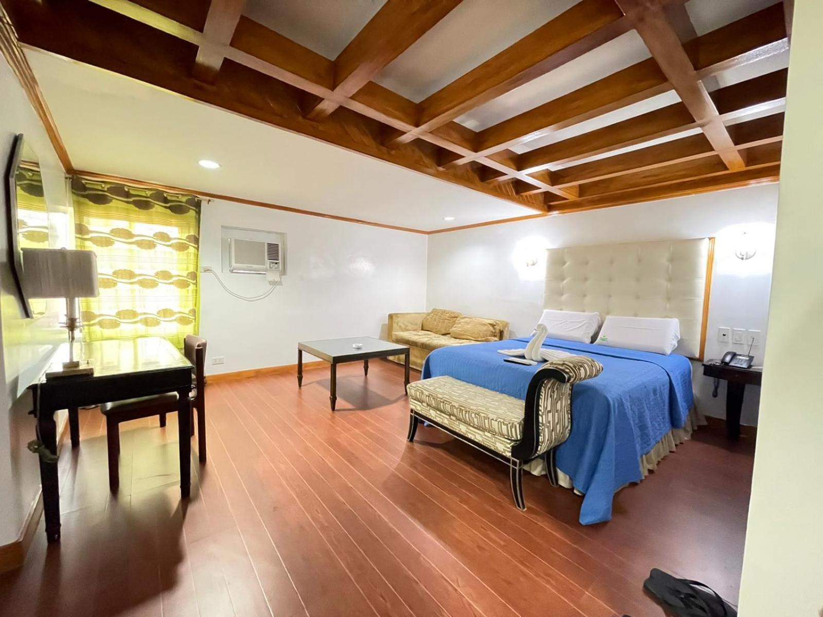 Double Room - Photo 4