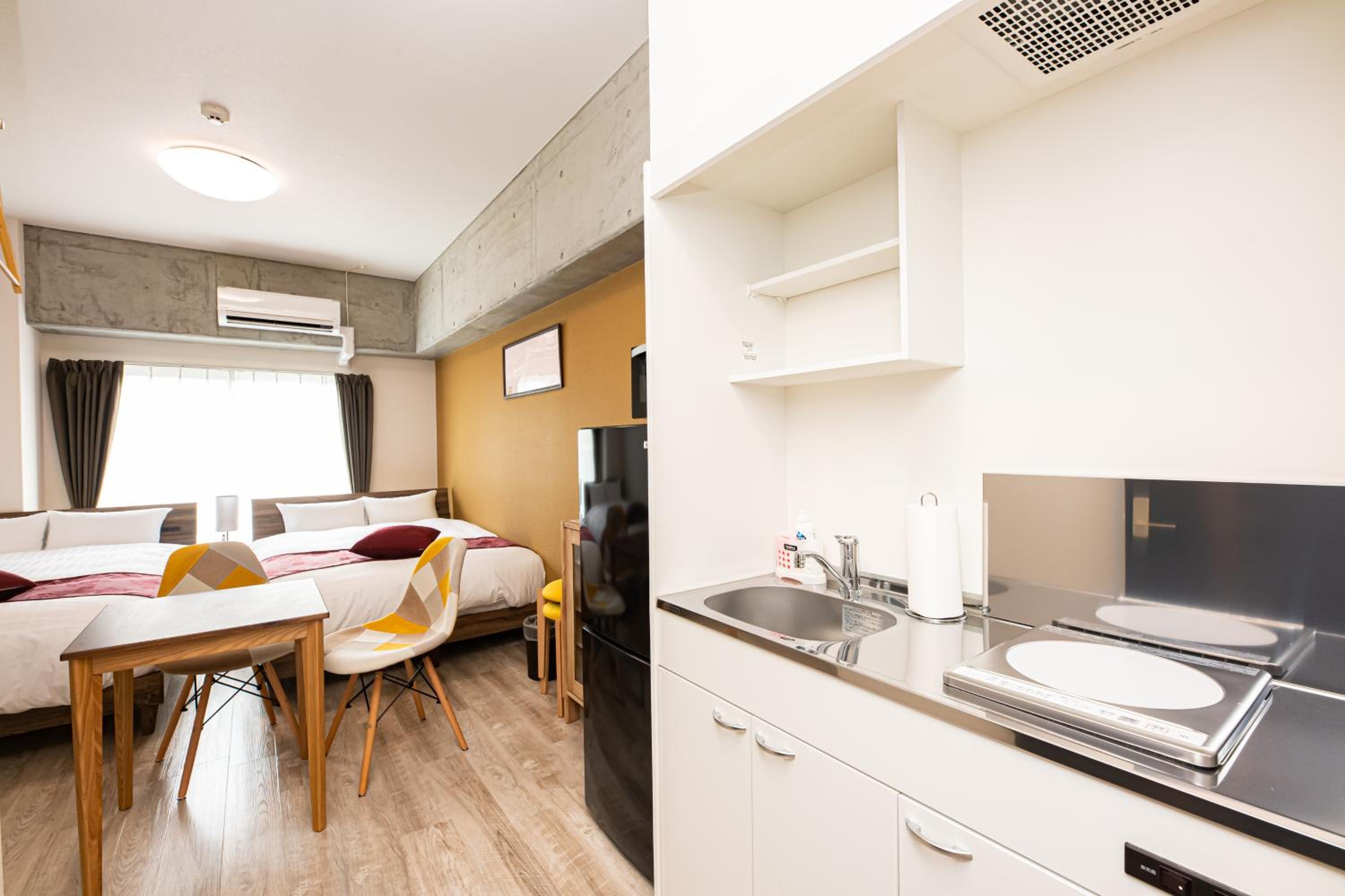 Standard Twin Room - Photo 14