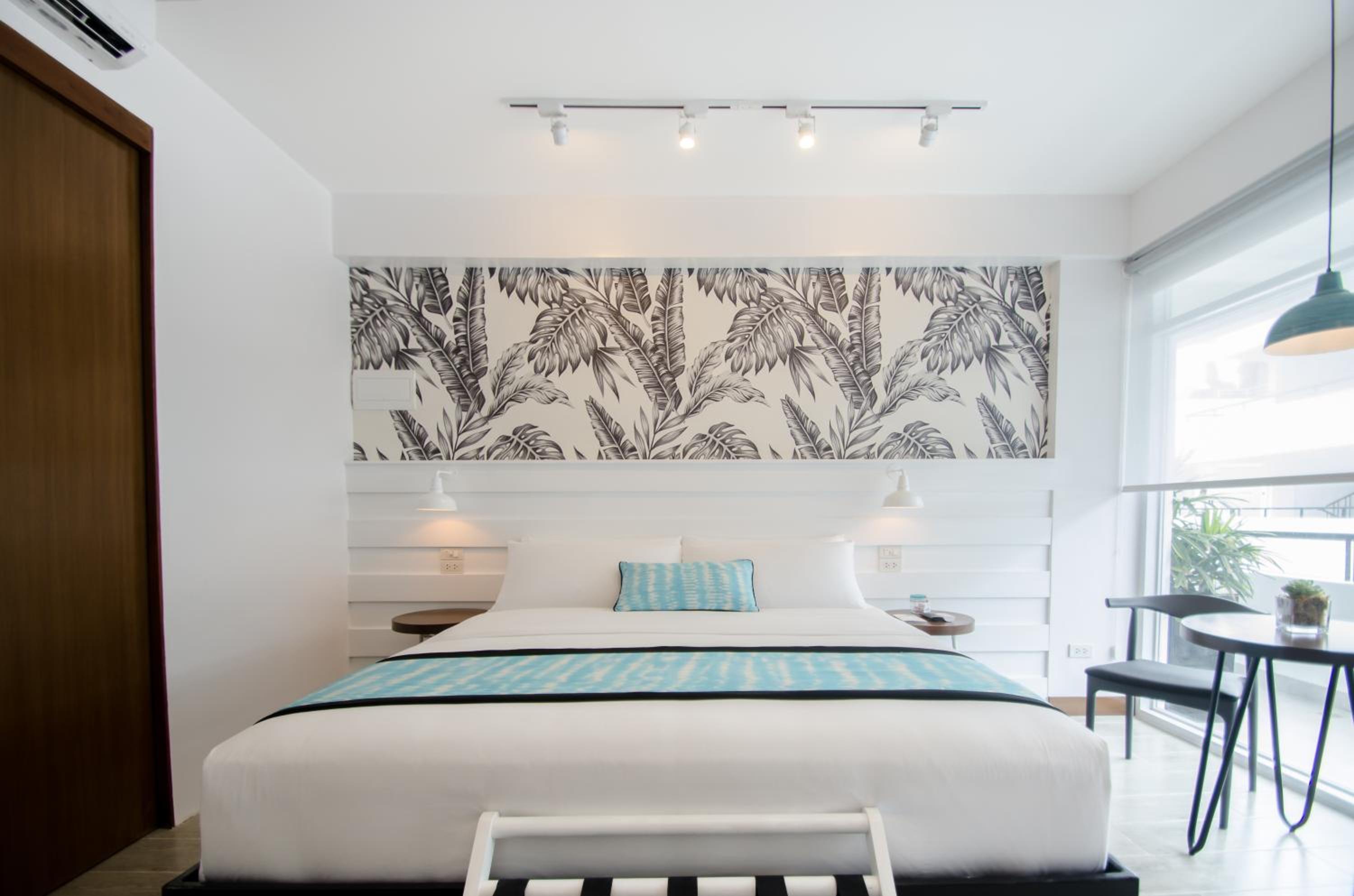 Premier Room - Photo 1