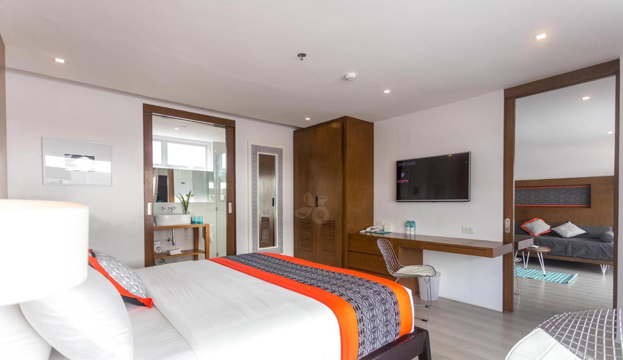 One Bedroom Suite  - Photo 1