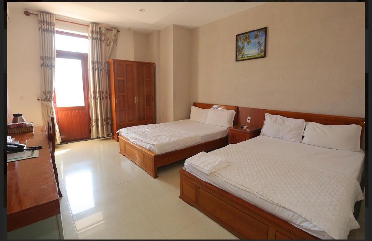 Quadruple Room with Balcony photo 3