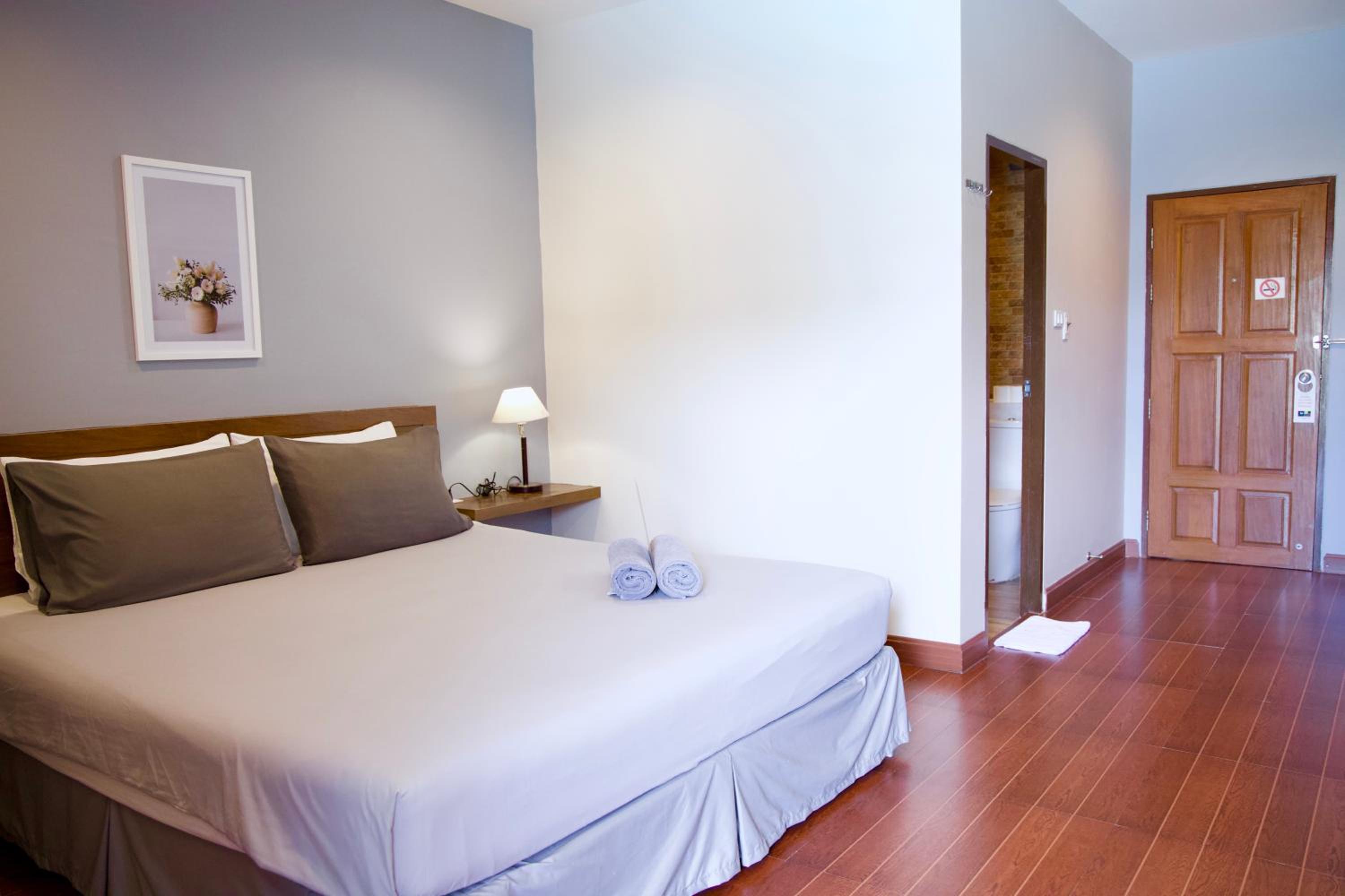 Superior Double Room with Pool Access photo 3