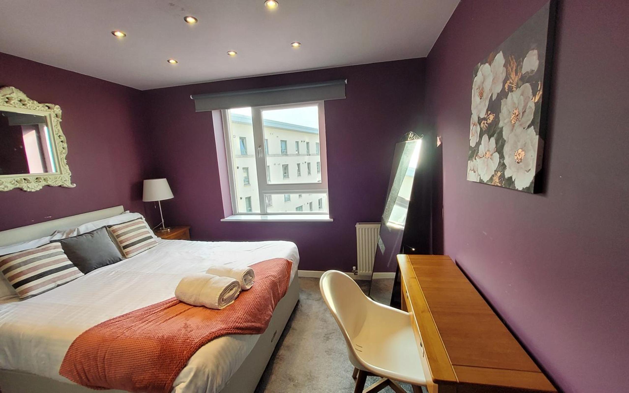 Two-Bedroom Apartment - Photo 8