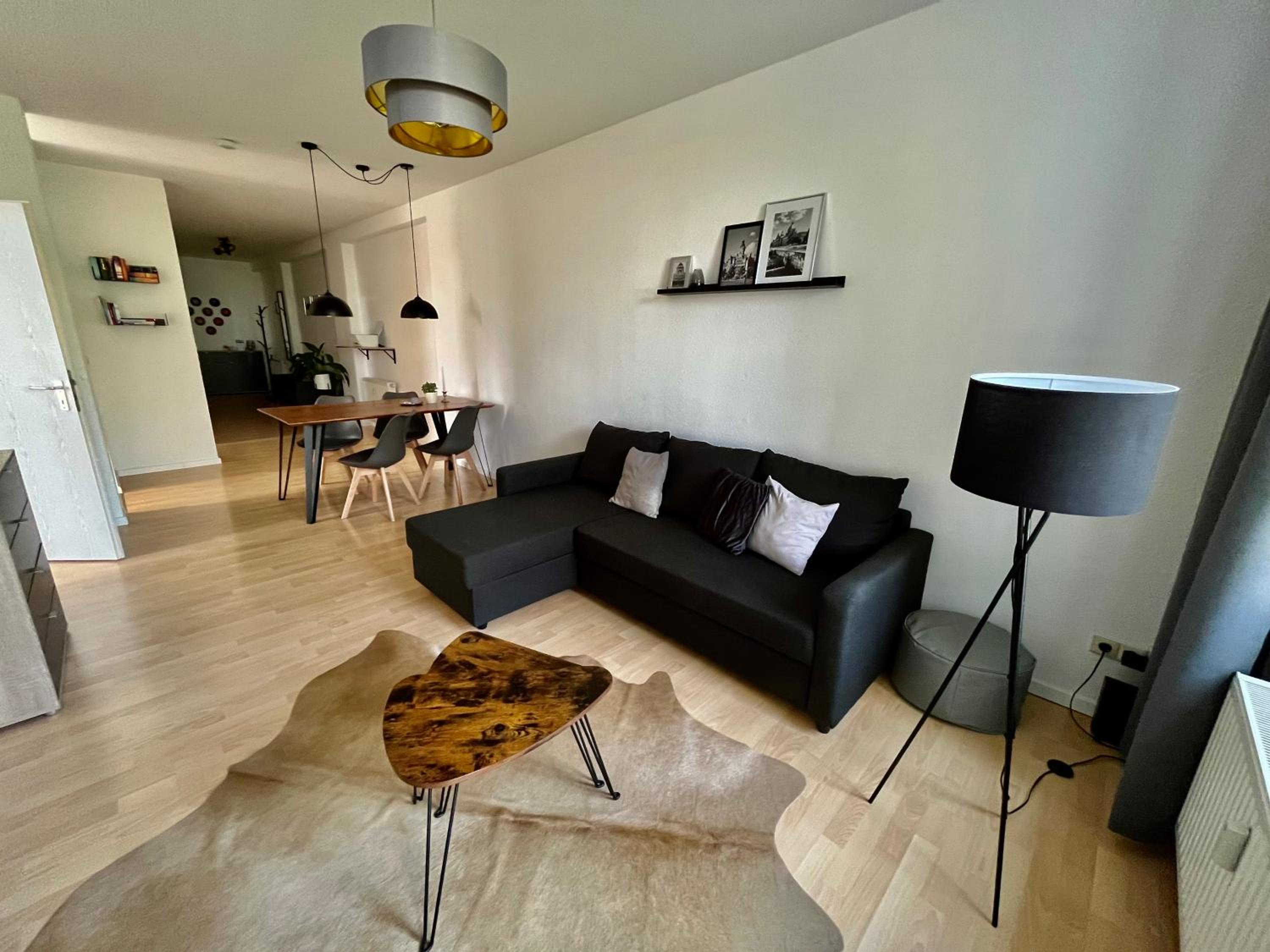 Two-Bedroom Apartment - Photo 3