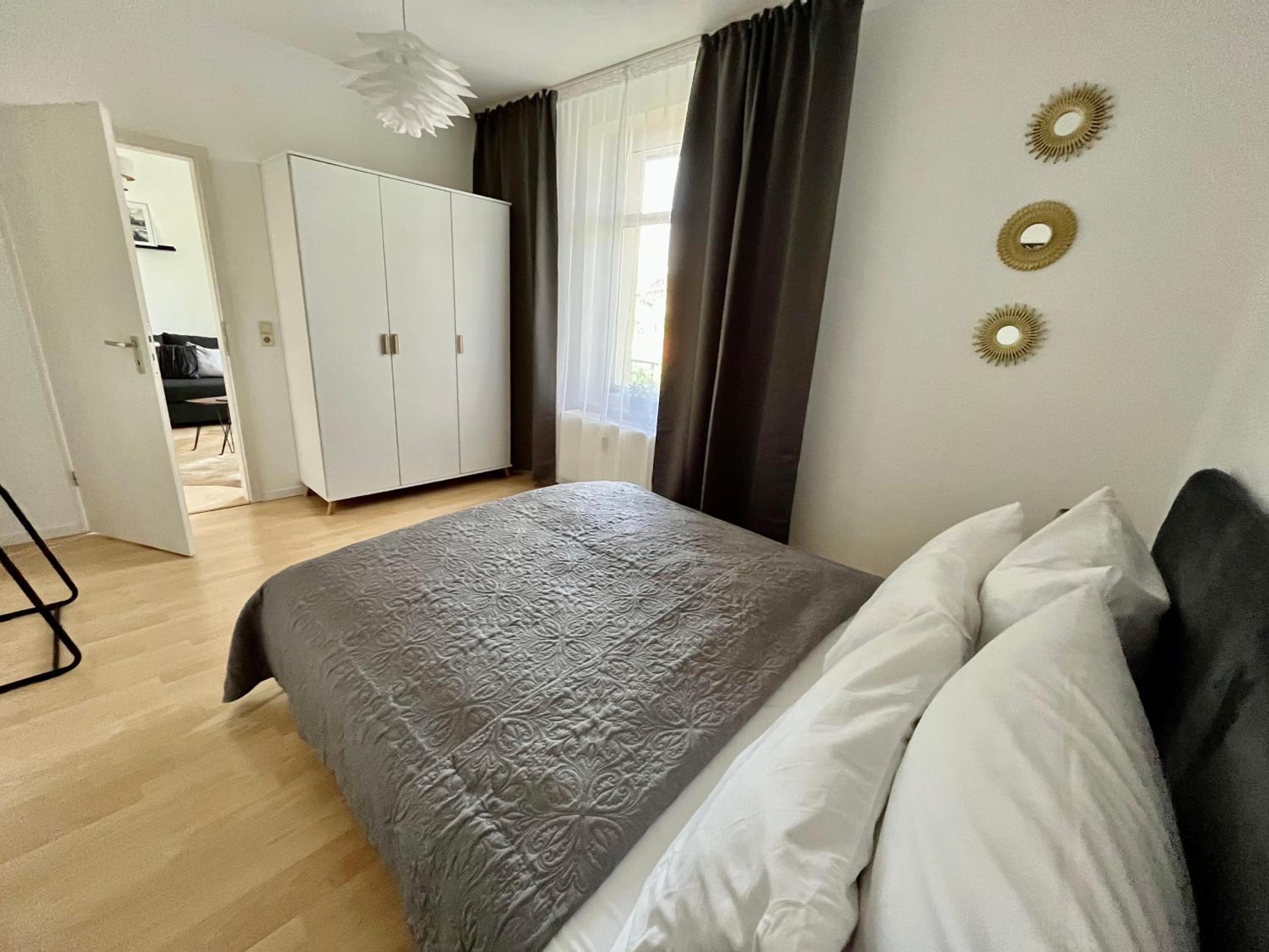 Two-Bedroom Apartment - Photo 11