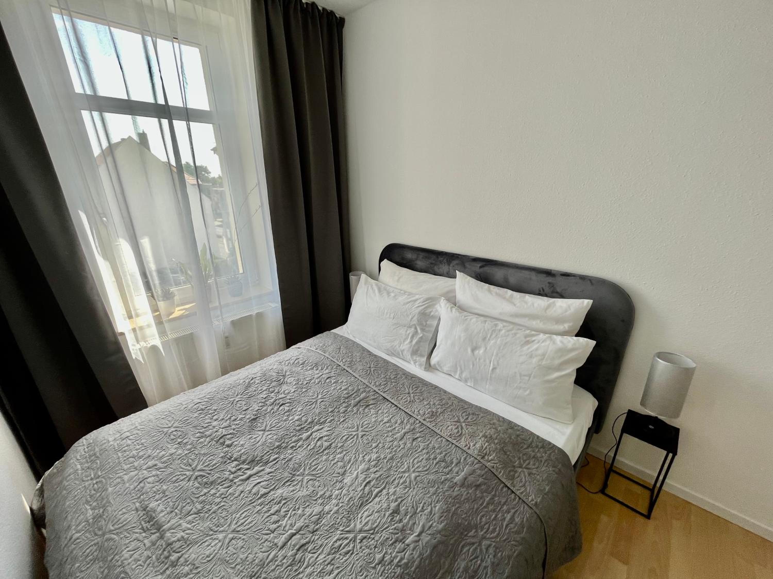 Two-Bedroom Apartment - Photo 30