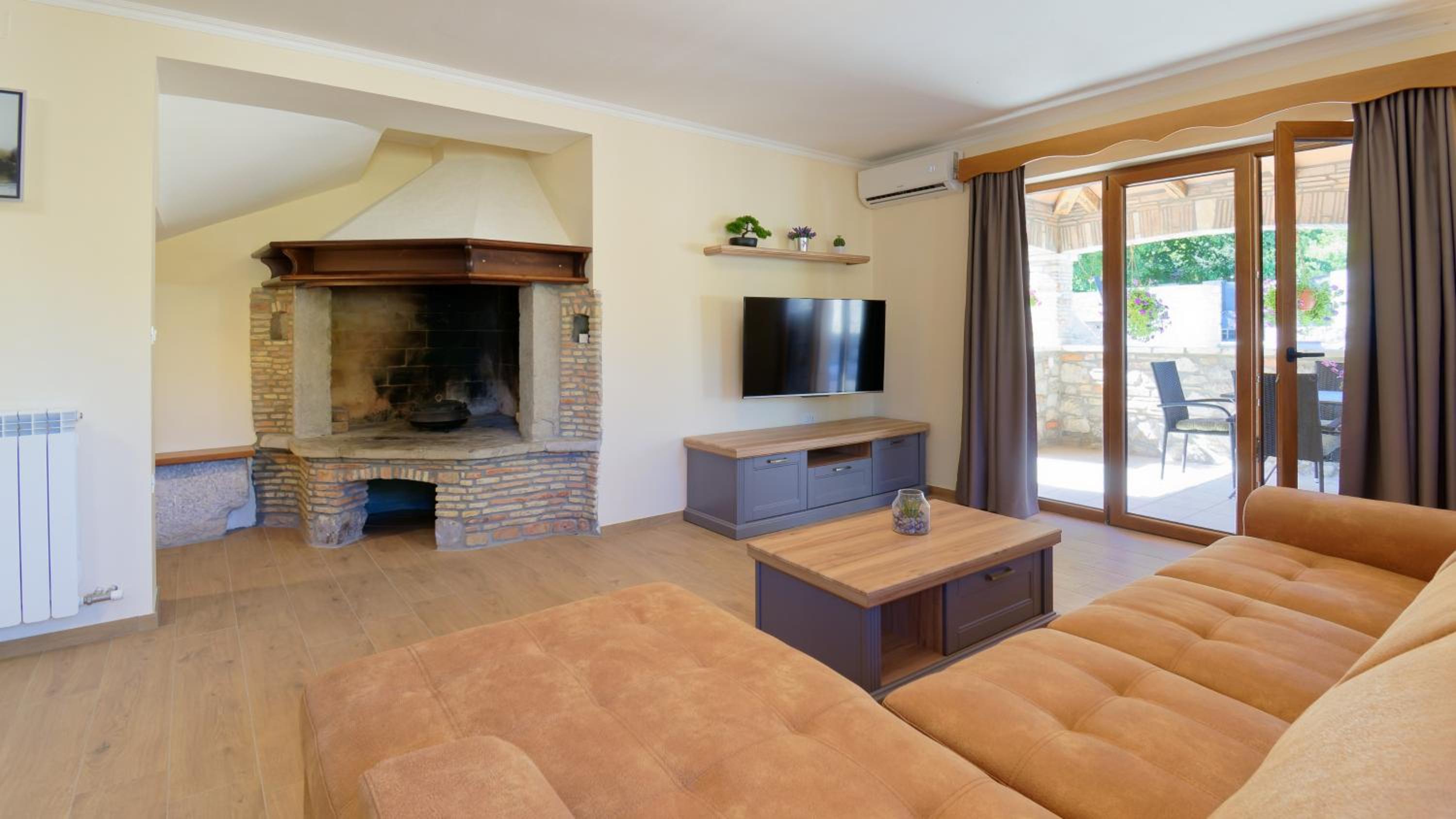 Three Bedroom holiday home  photo 2