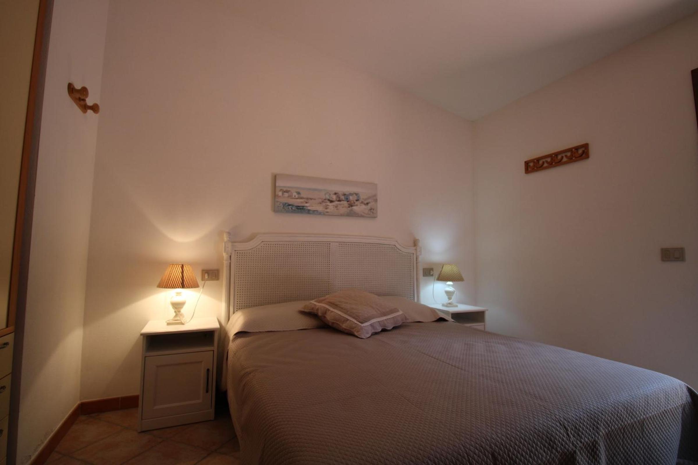 Two-Bedroom House photo 3