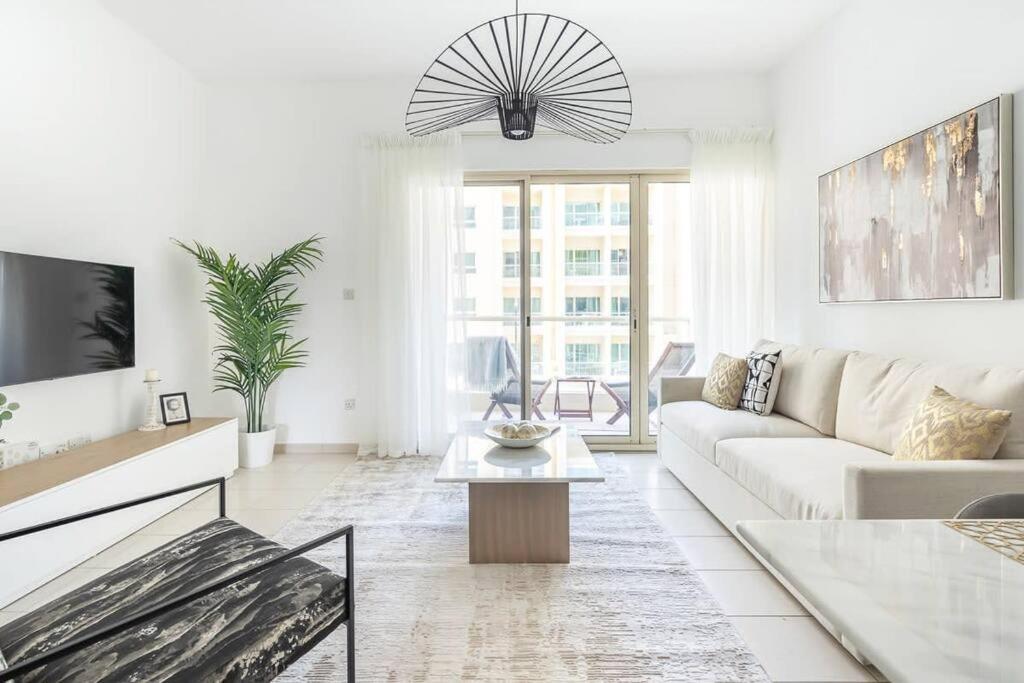 Apartment photo 1