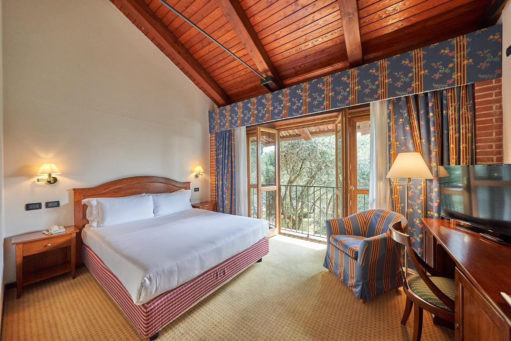Queen Room
