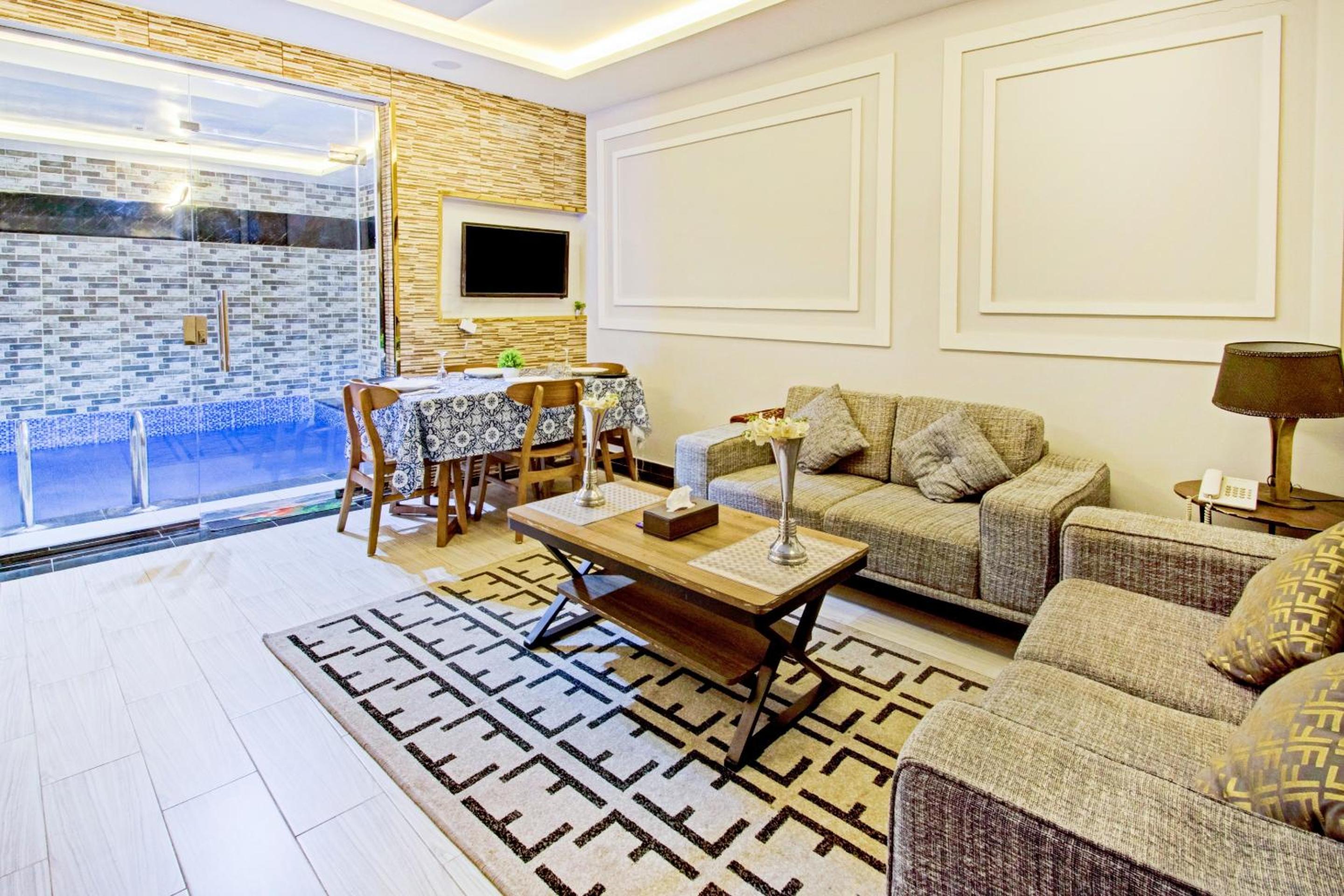 One-Bedroom Chalet
