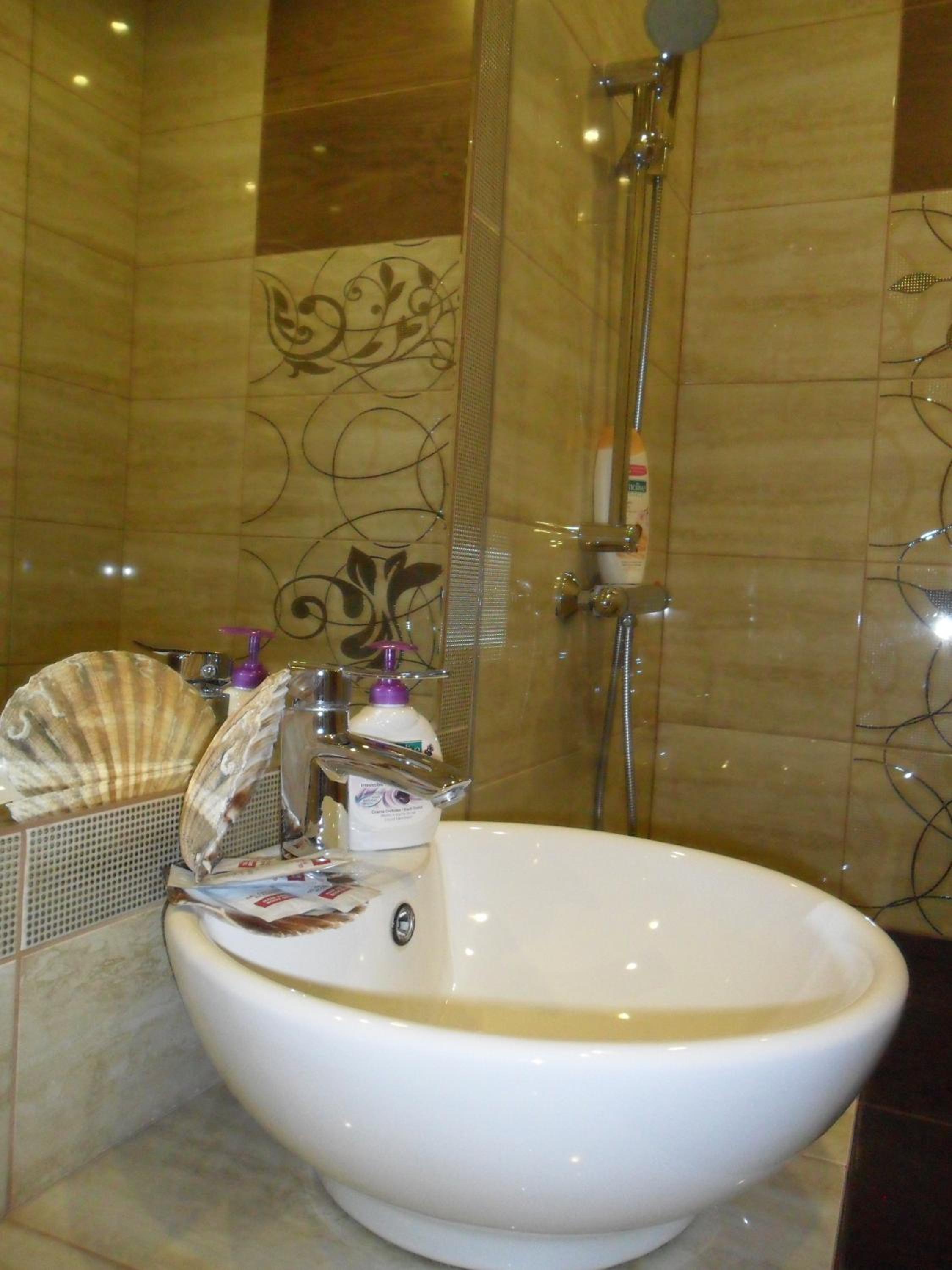 Double Room with Extra Bed 1 - Photo 11
