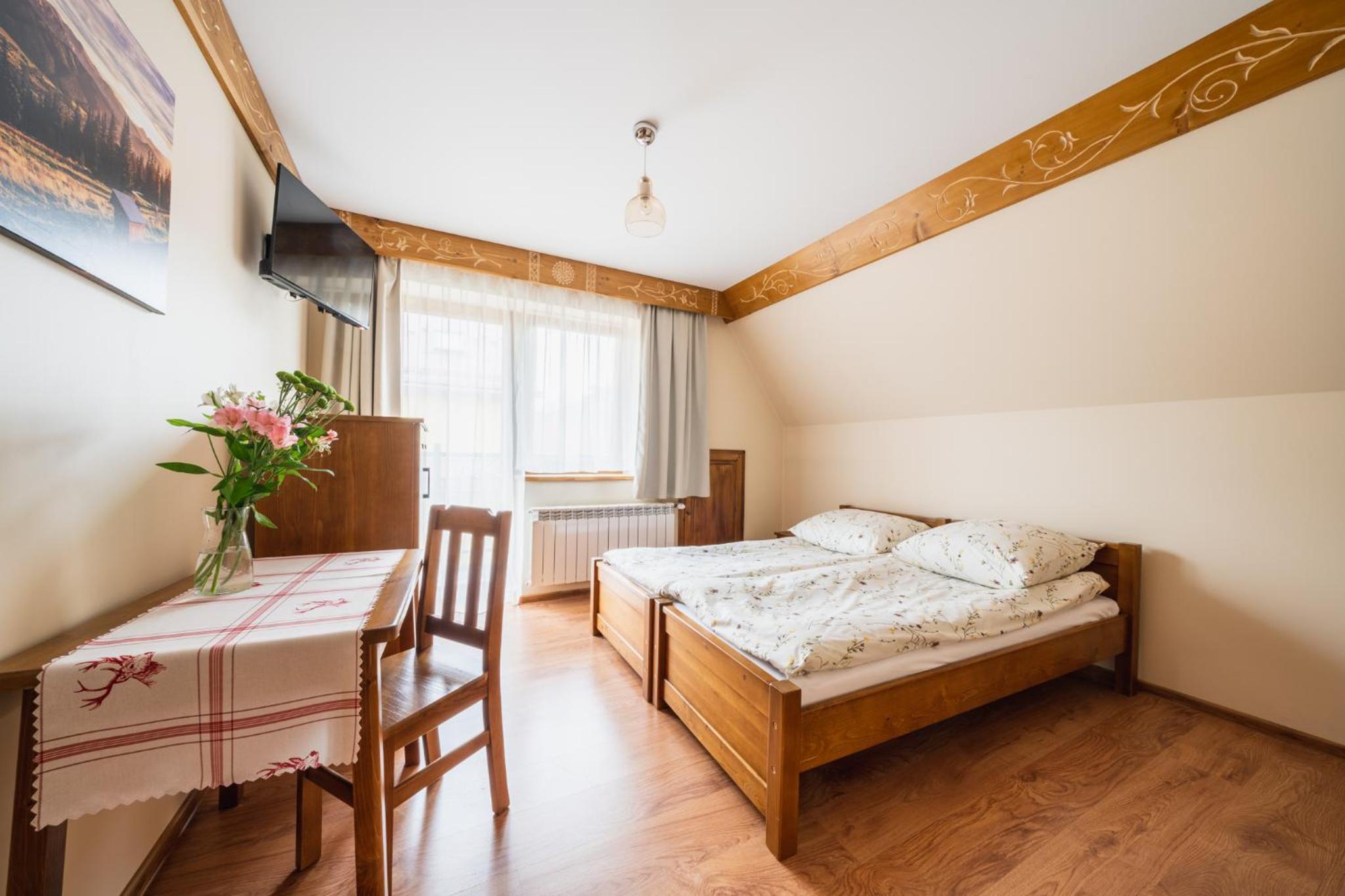 Deluxe Double or Twin Room with Balcony - Photo 1