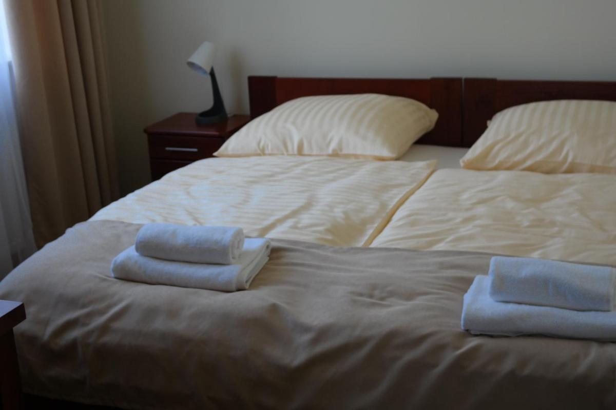 Double Room - Photo 3