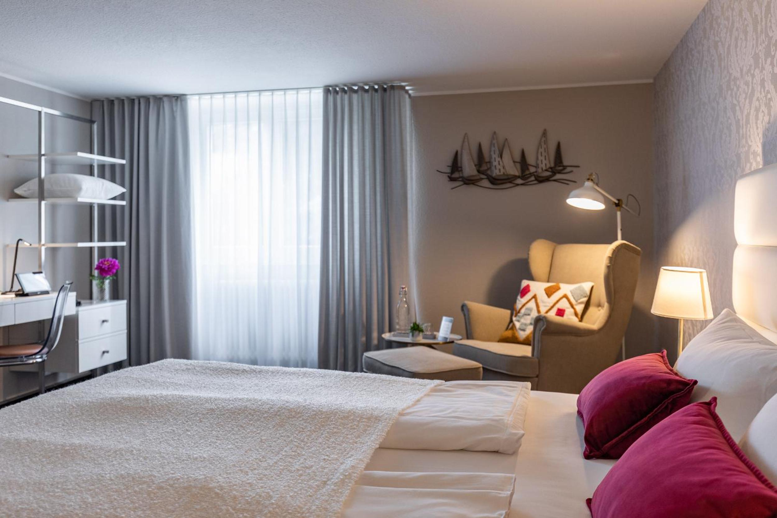 Standard Double Room - Photo 1