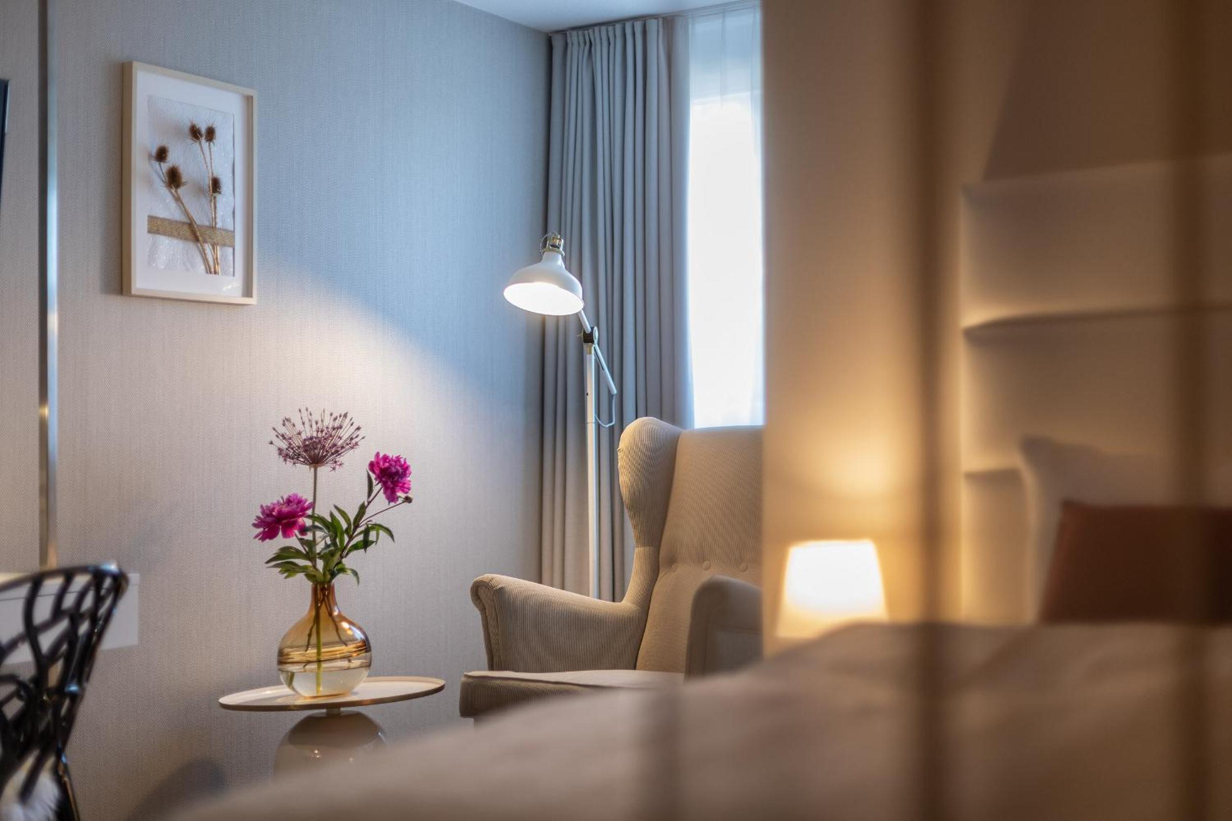 Queen Room - Photo 5