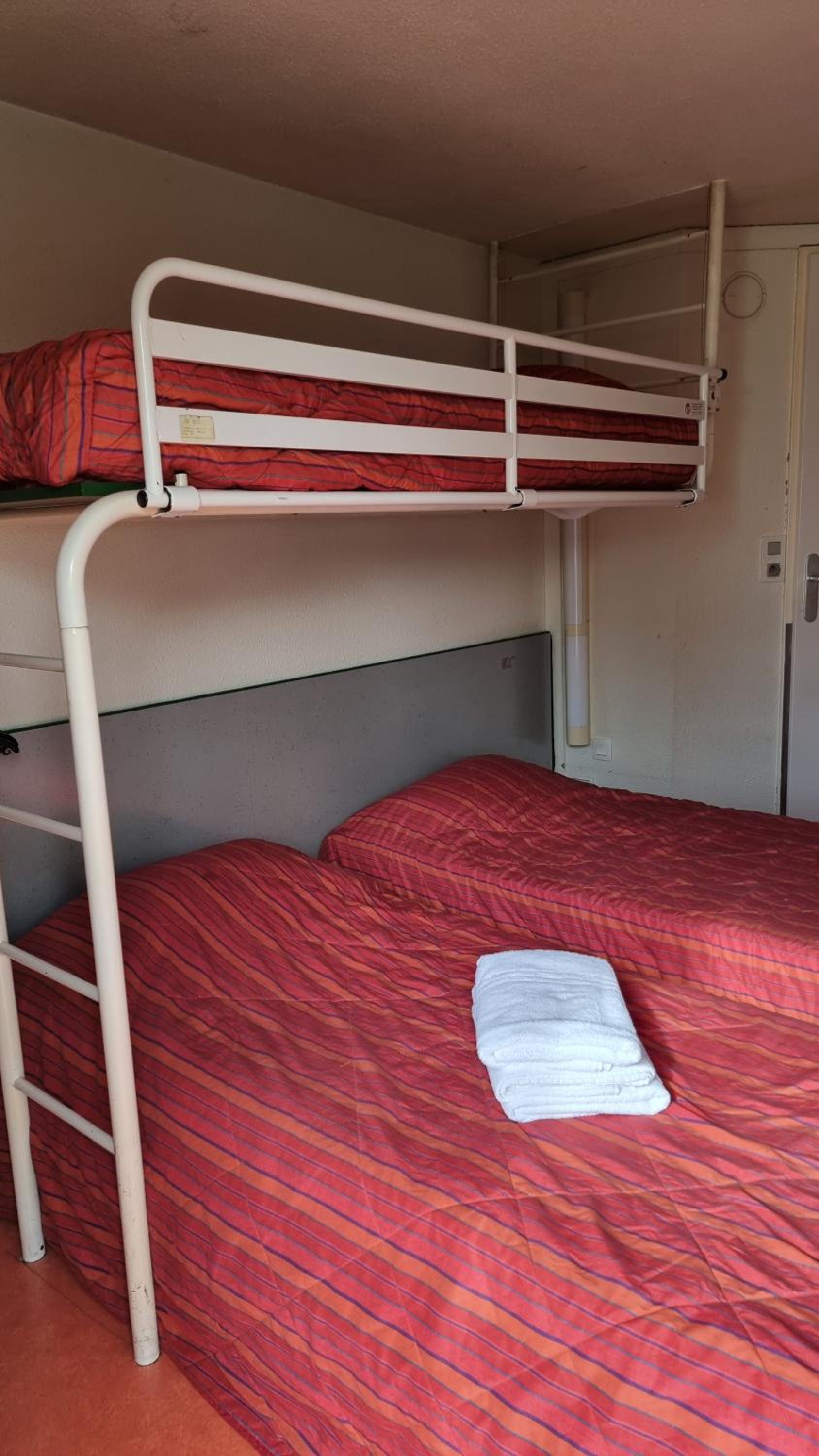 Triple Room - Photo 2