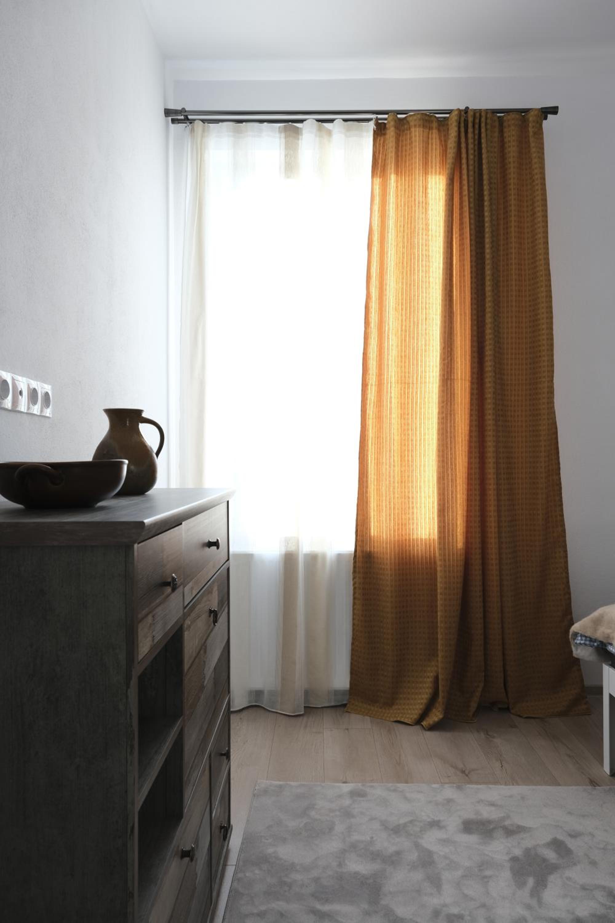 One-Bedroom Apartment - Photo 1