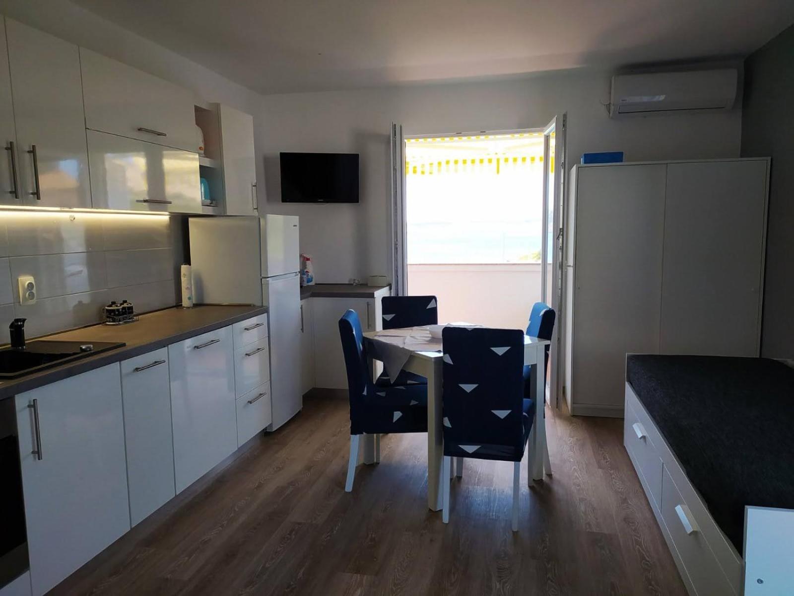 Apartment with Sea View photo 2