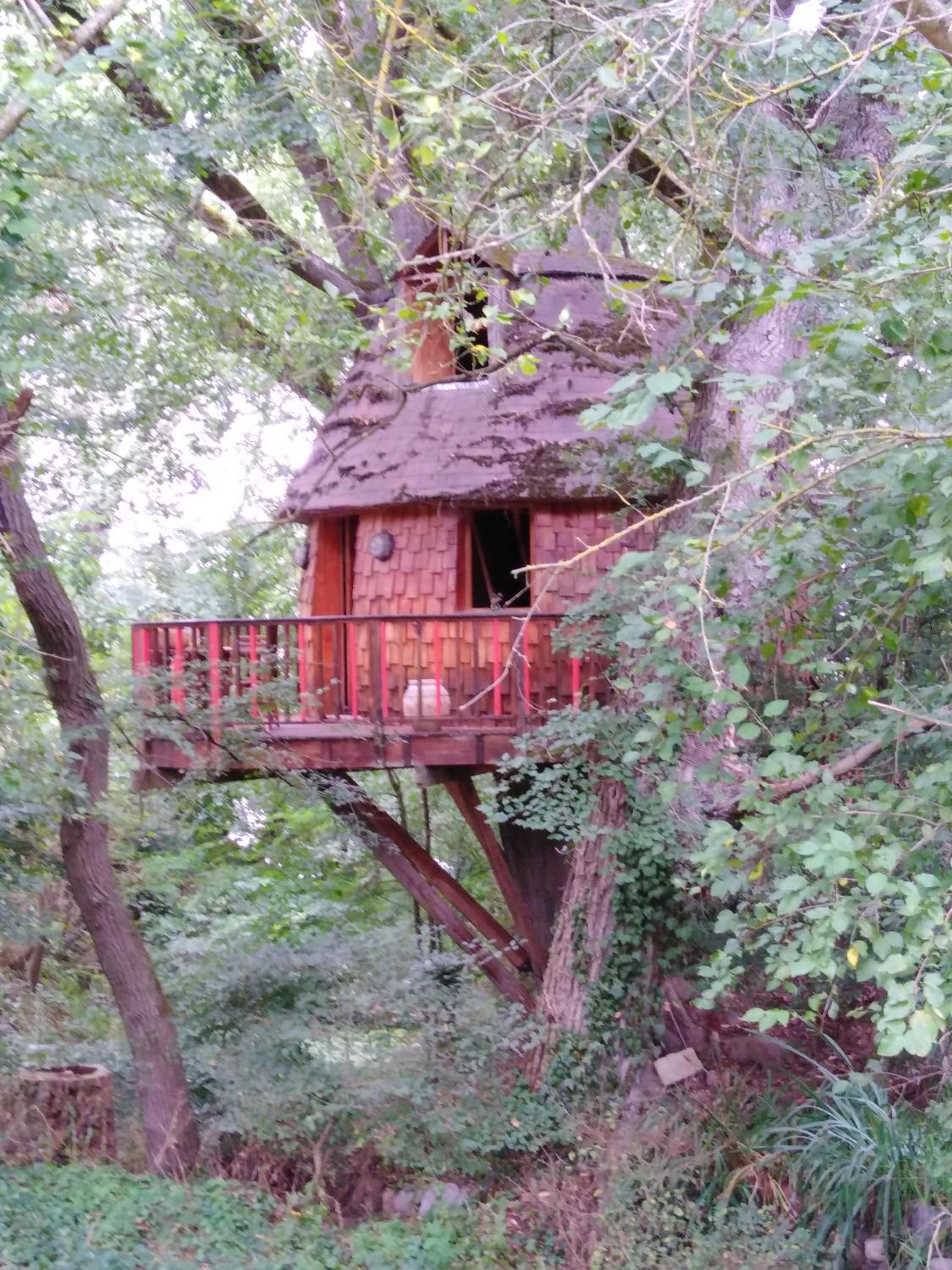 Two-Bedroom Chalet - Photo 3