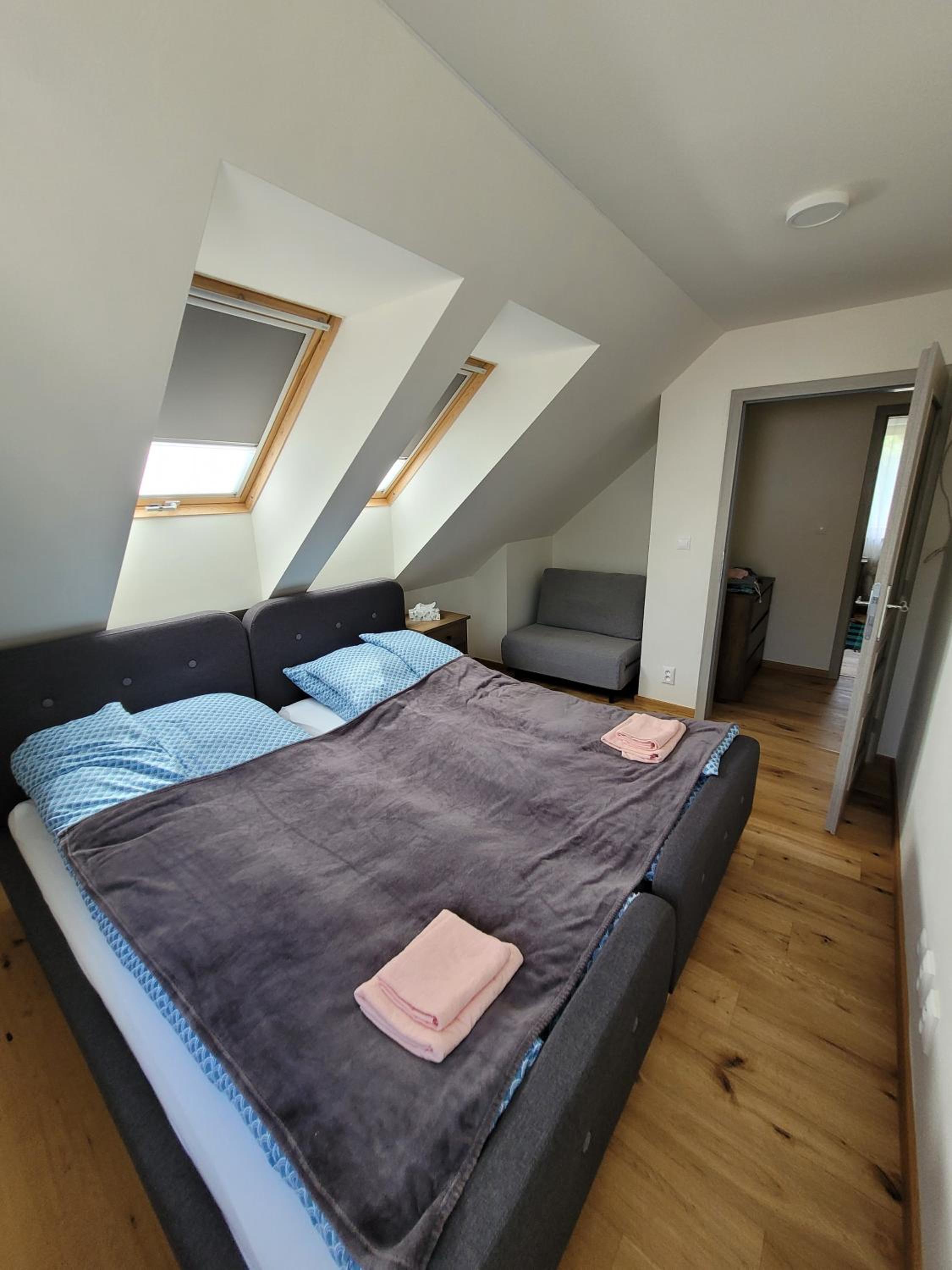 Two-Bedroom Apartment - Photo 11