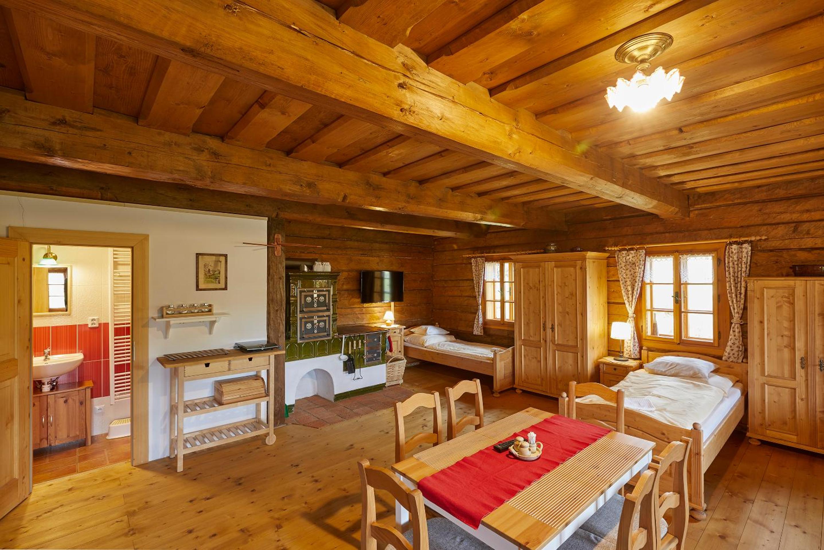 Deluxe Family Suite