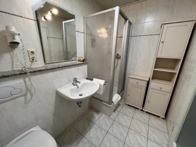 Deluxe Double Room with Balcony photo 2