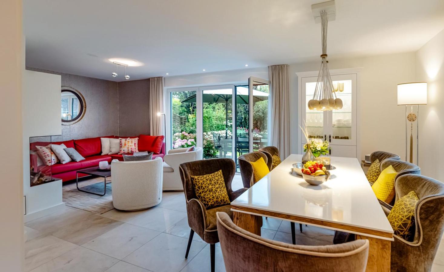 Holiday Home "Haus Hof Galerie" photo 1