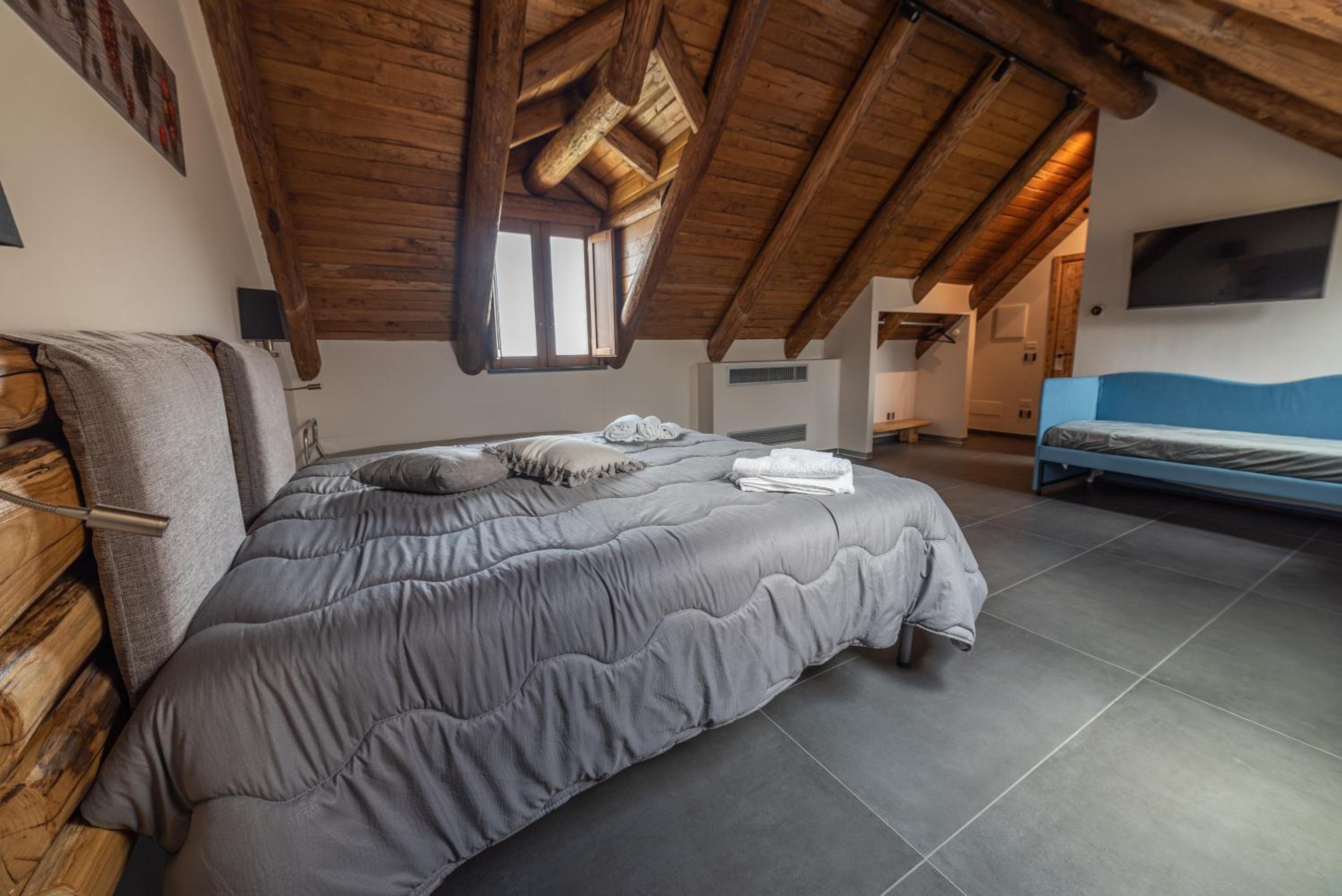 Superior Double Room with Sea View - Photo 7