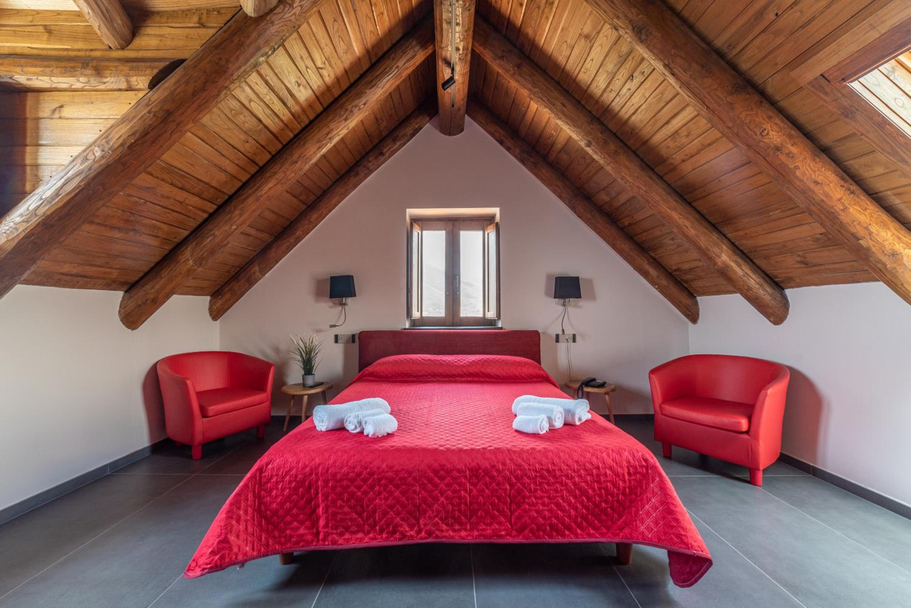 Superior Double Room with Sea View - Photo 11