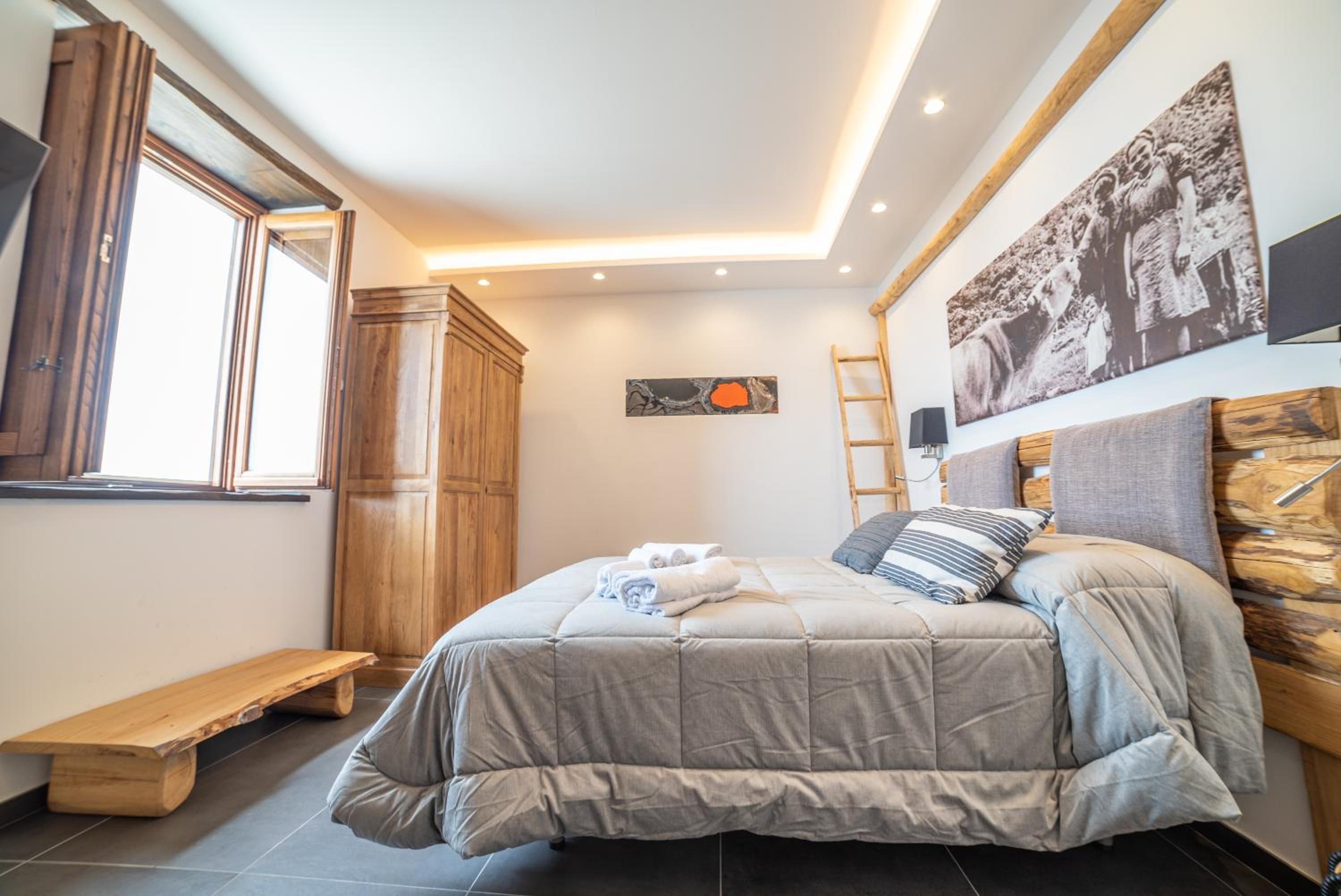 Double Room with Sea View - Photo 32