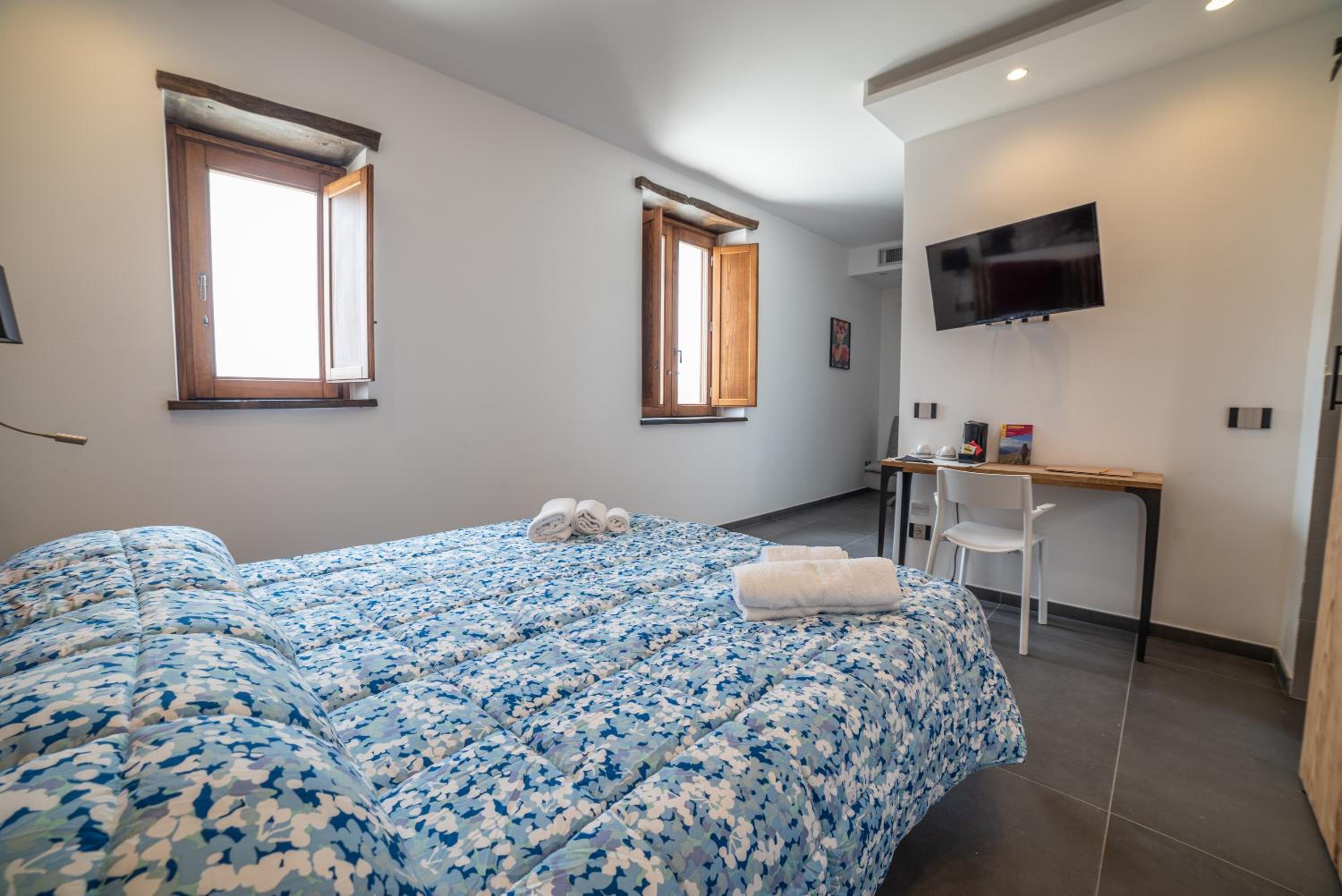 Double Room with Sea View - Photo 20