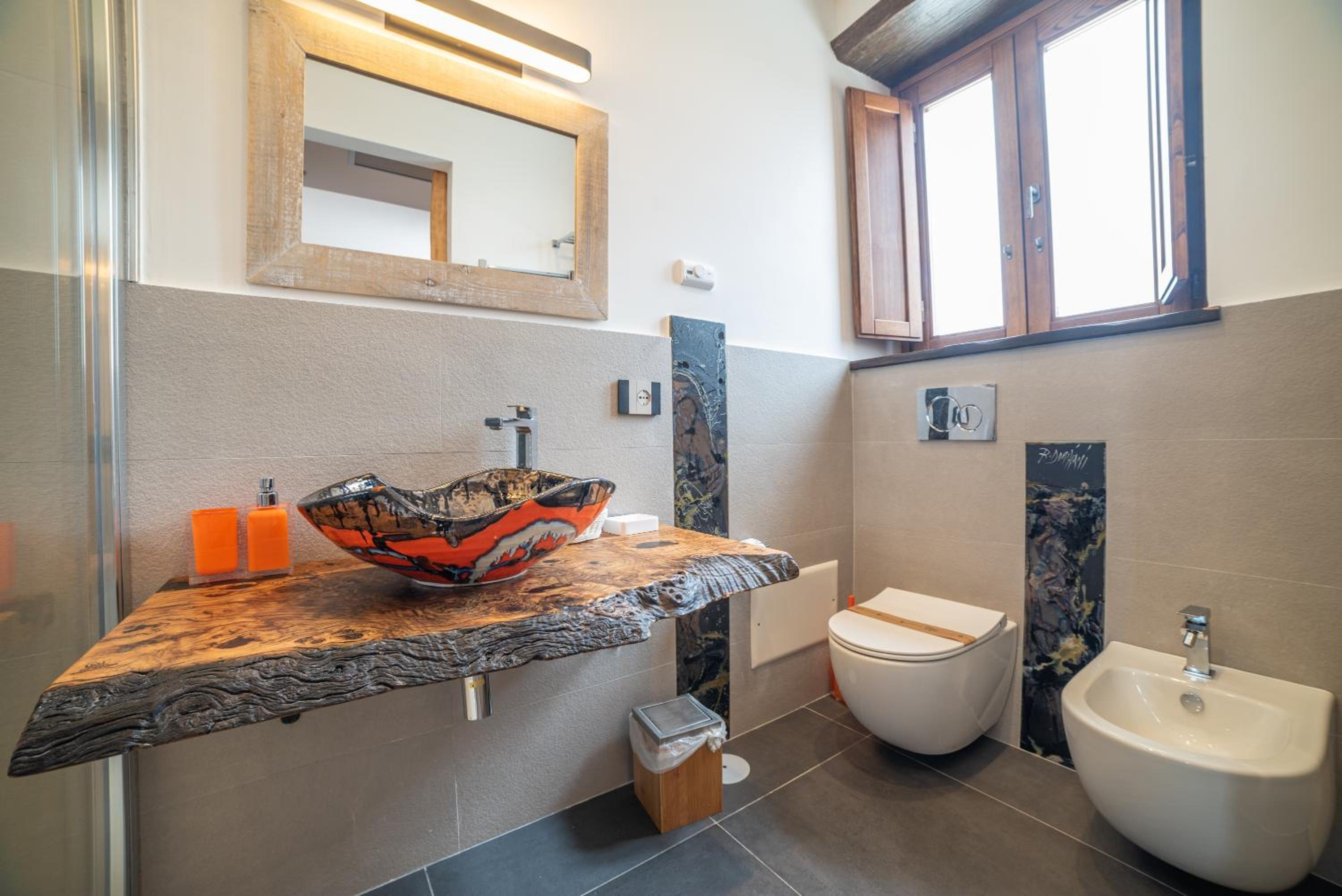 Double Room with Sea View - Photo 23