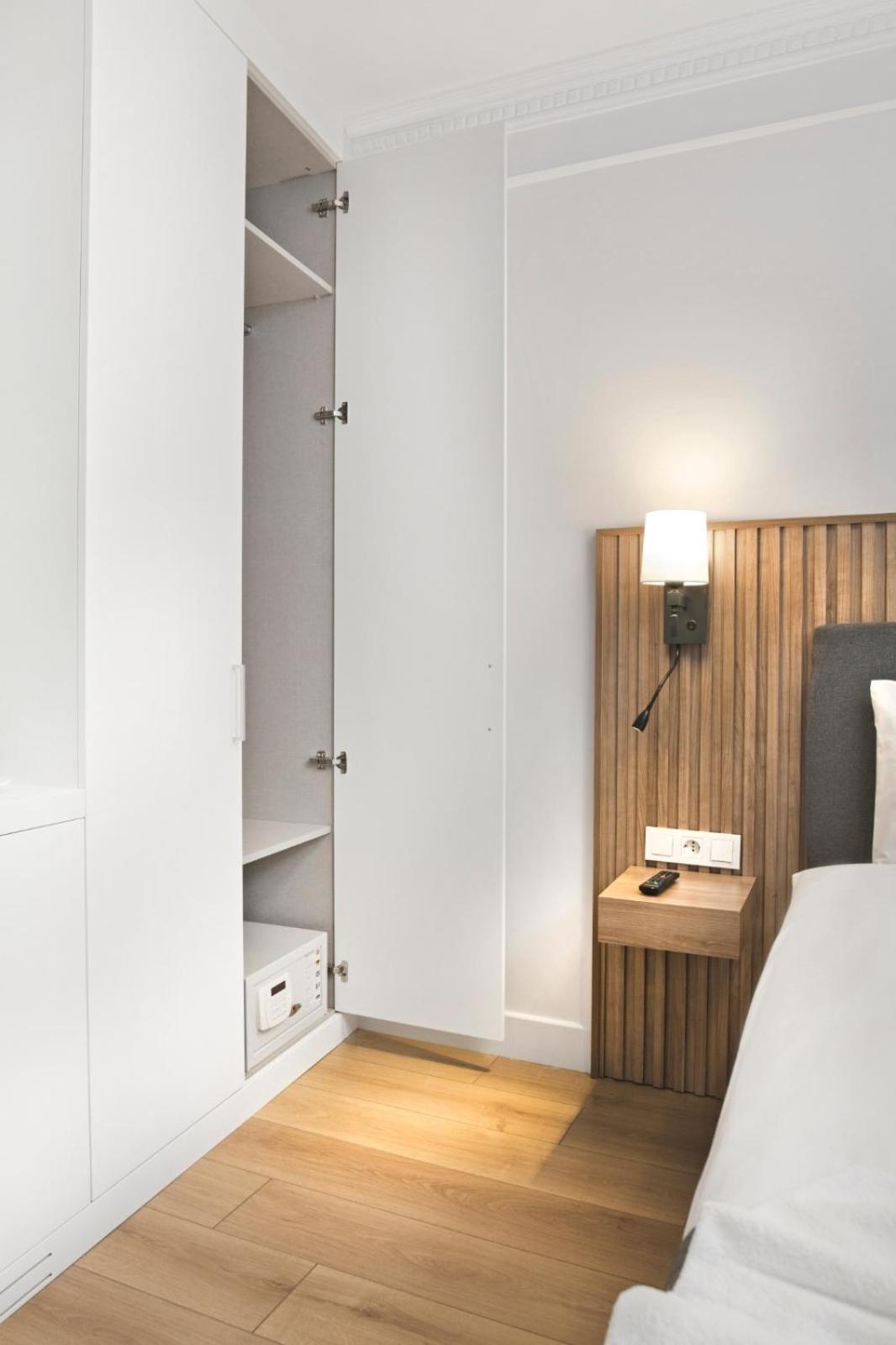 Single Room photo 2